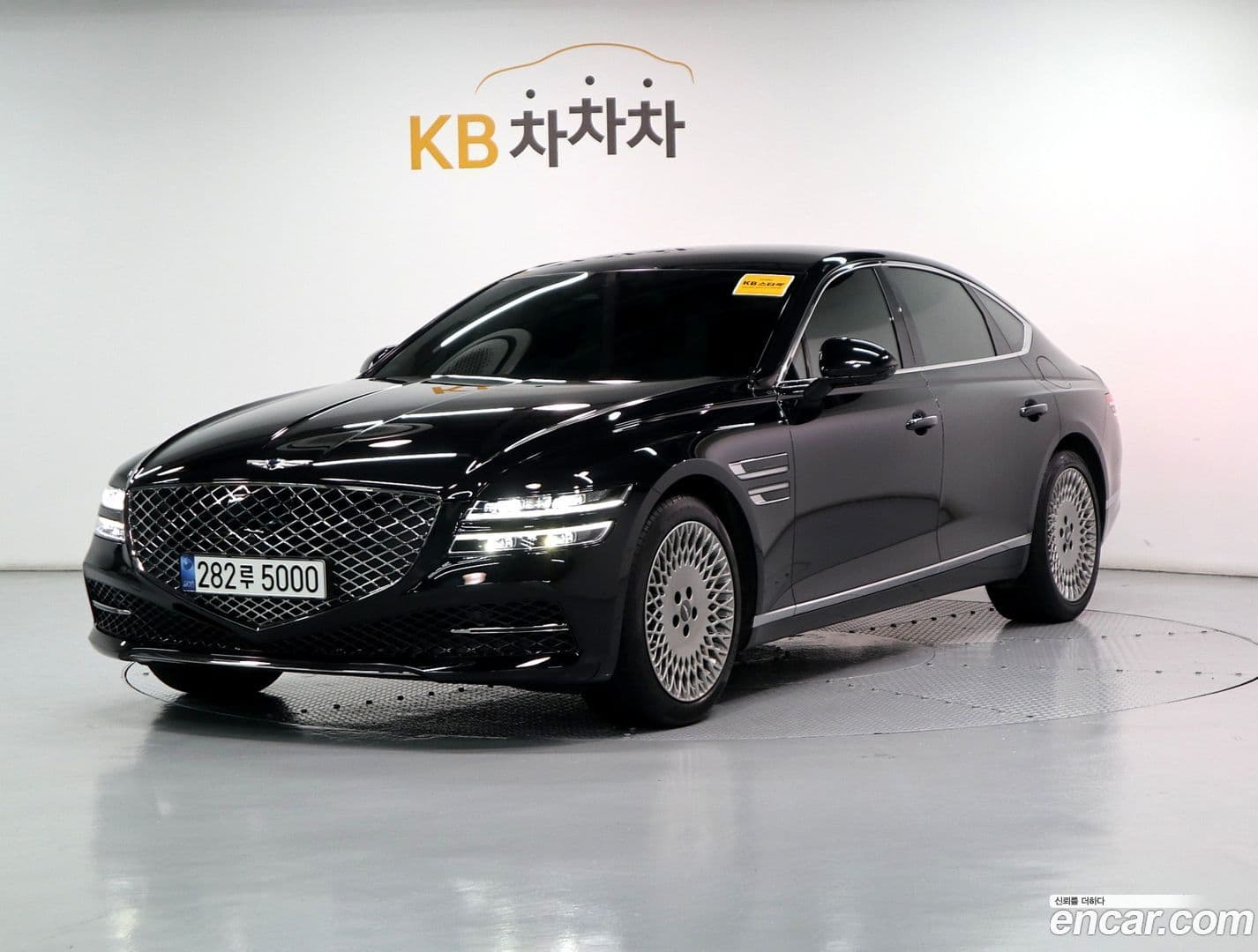 Main__Slider__Photo:G80 Genesis 2021.10-0