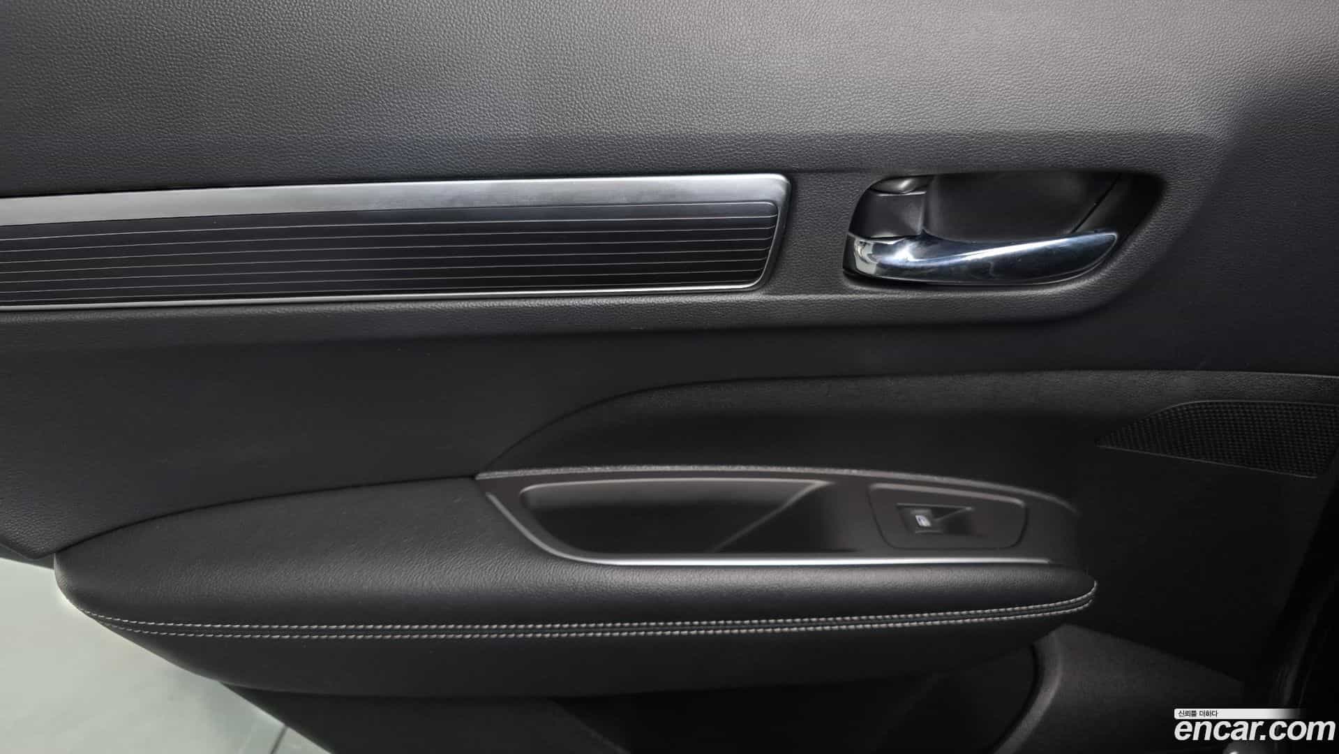 QM6 Renault Korea 2022.2-INNER-035