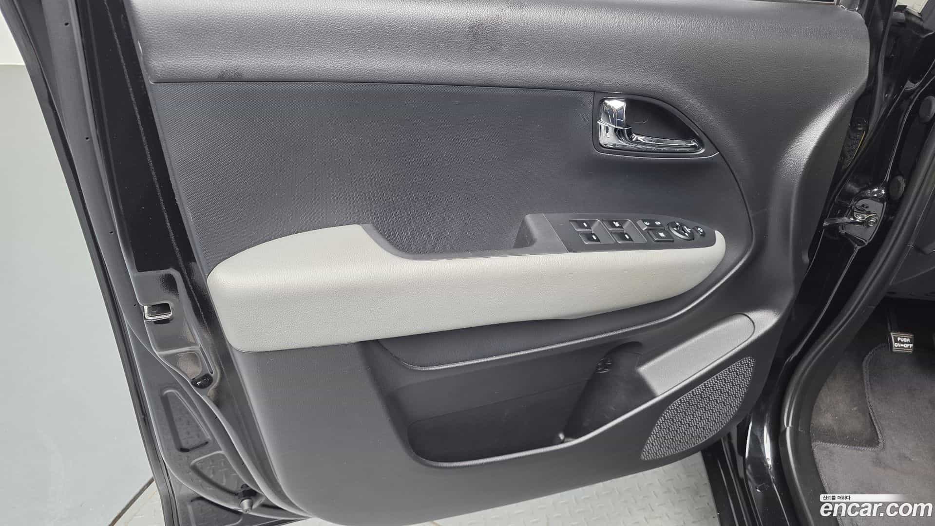 RAY Kia 2019.6-INNER-034