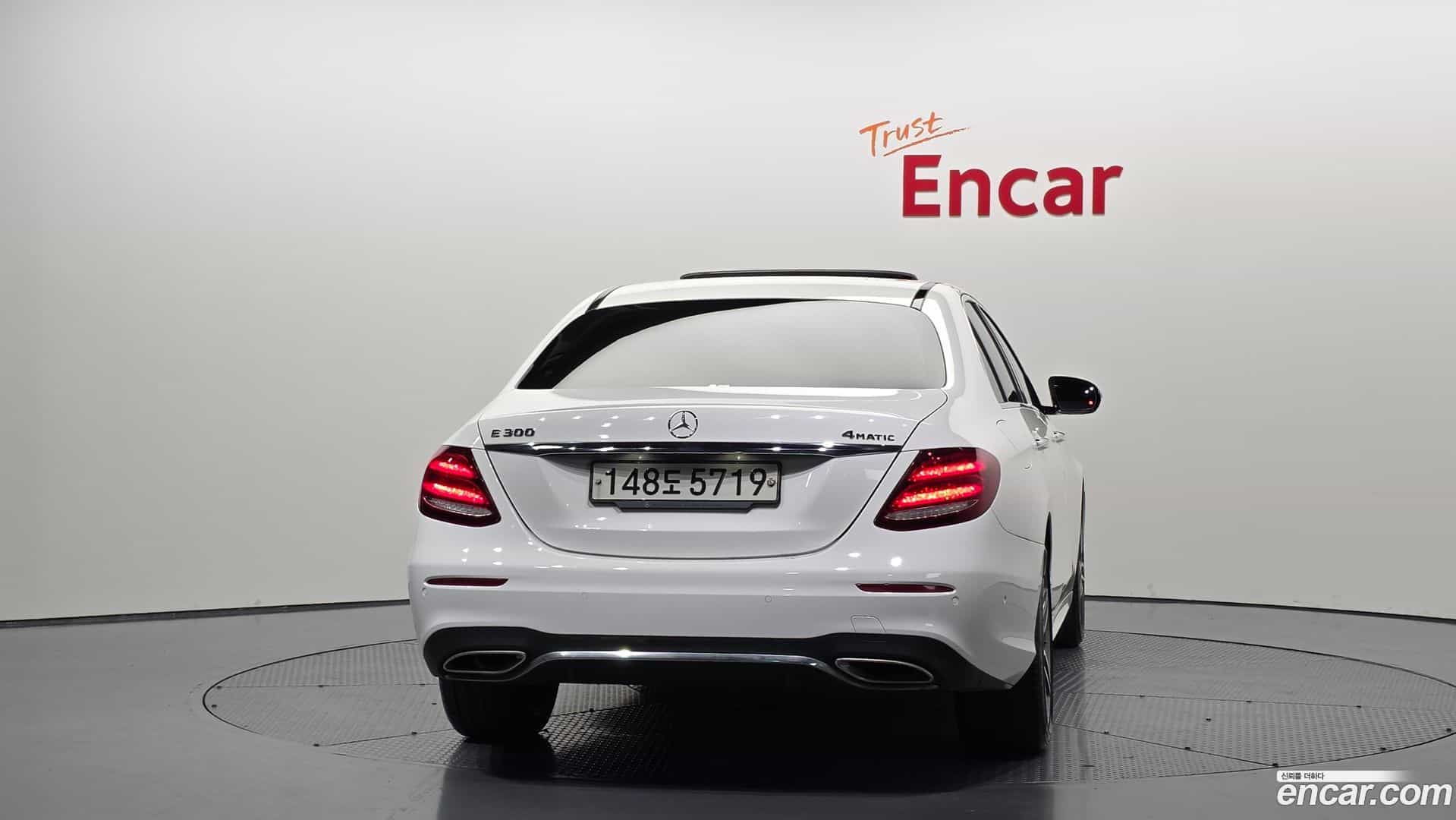 E-Class Mercedes-Benz 2020.1-OUTER-004