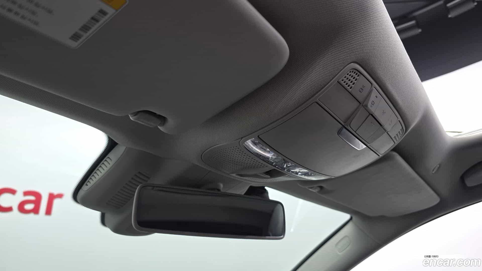 E-Class Mercedes-Benz 2020.1-OPTION-023