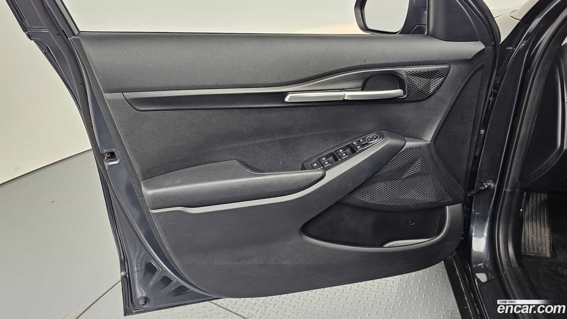 Seltos Kia 2022.8-INNER-034