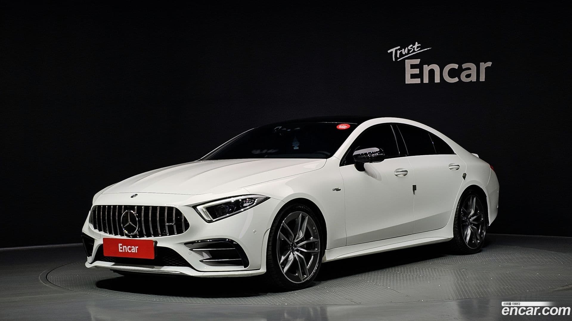 Main__Slider__Photo:CLS-Class Mercedes-Benz 2021.8-0