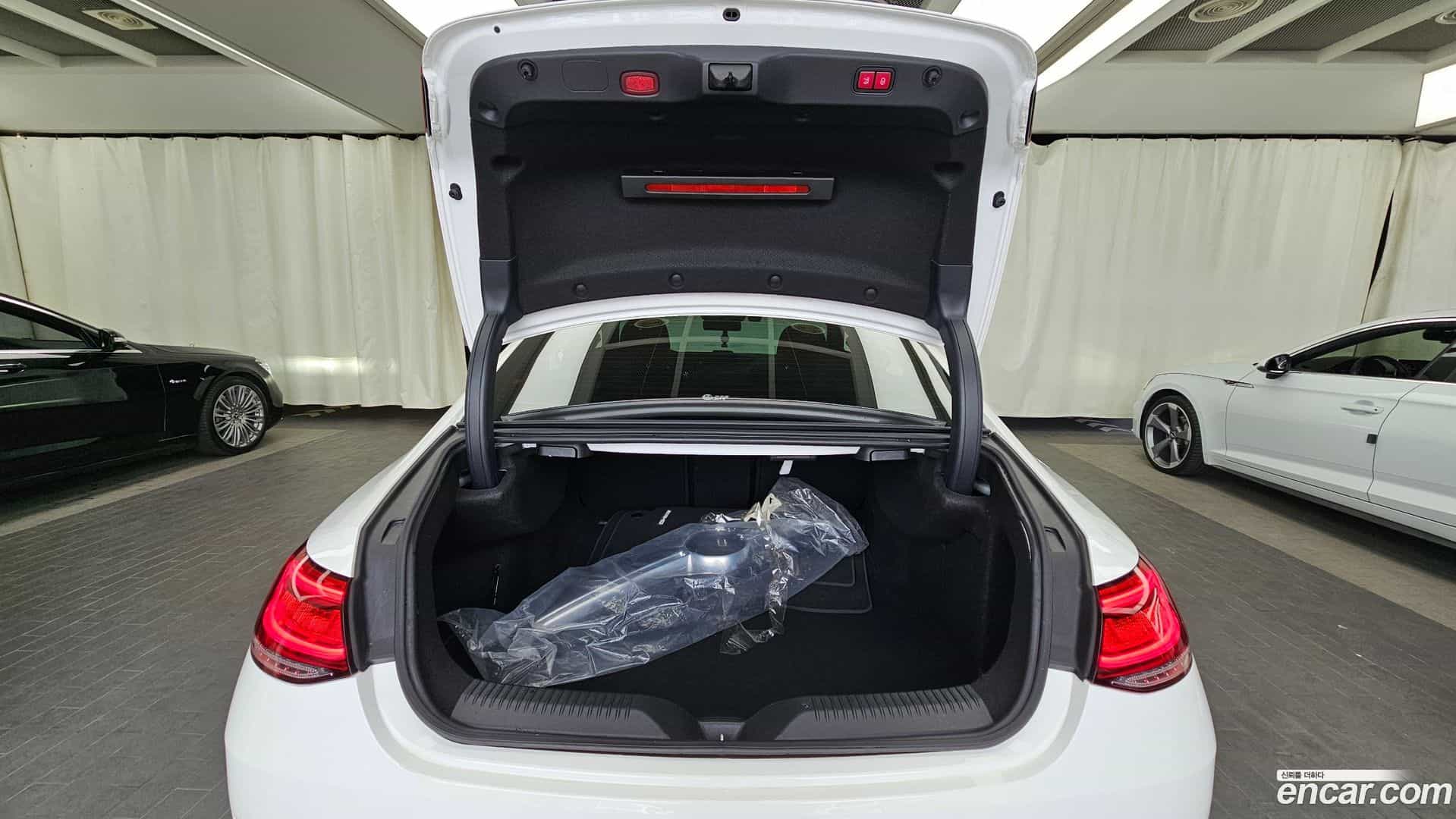 CLS-Class Mercedes-Benz 2021.8-OPTION-024