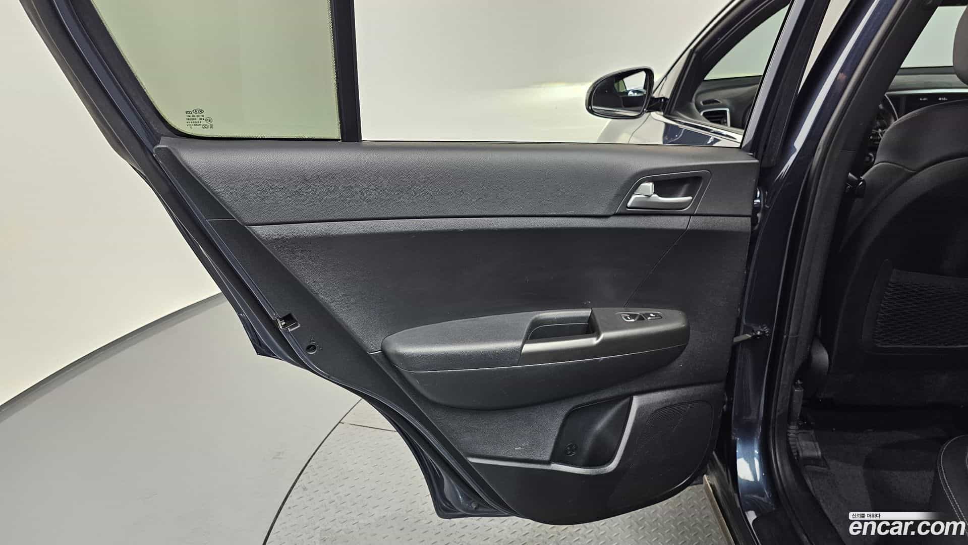 Sportage Kia 2018.9-INNER-035