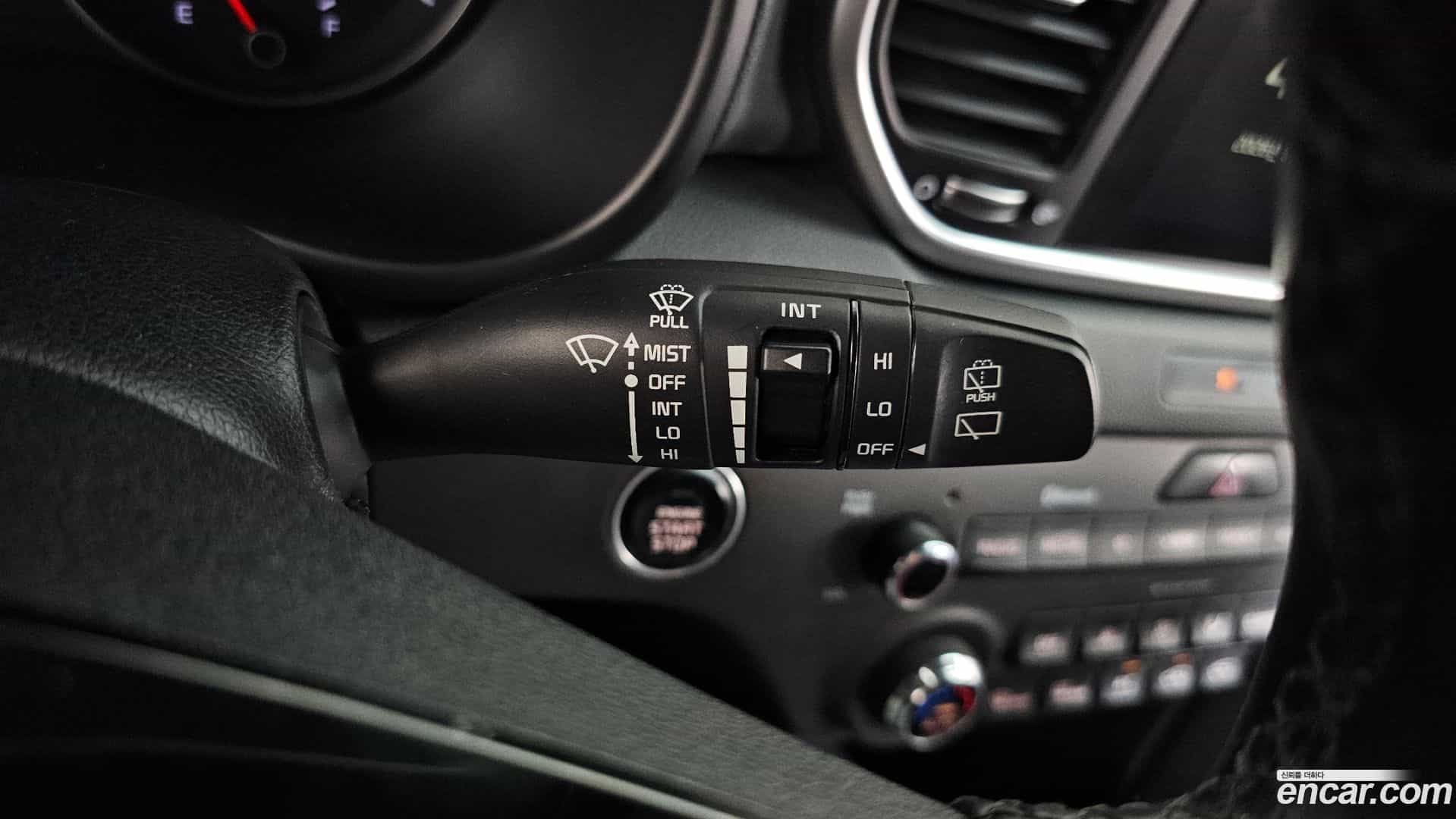 Sportage Kia 2018.9-OPTION-040
