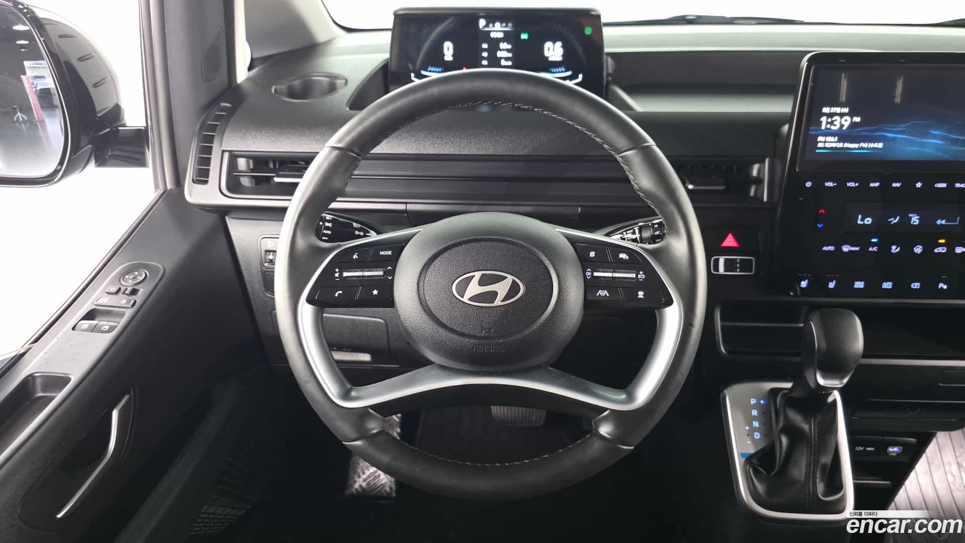Staria Hyundai 2024.7-OPTION-017