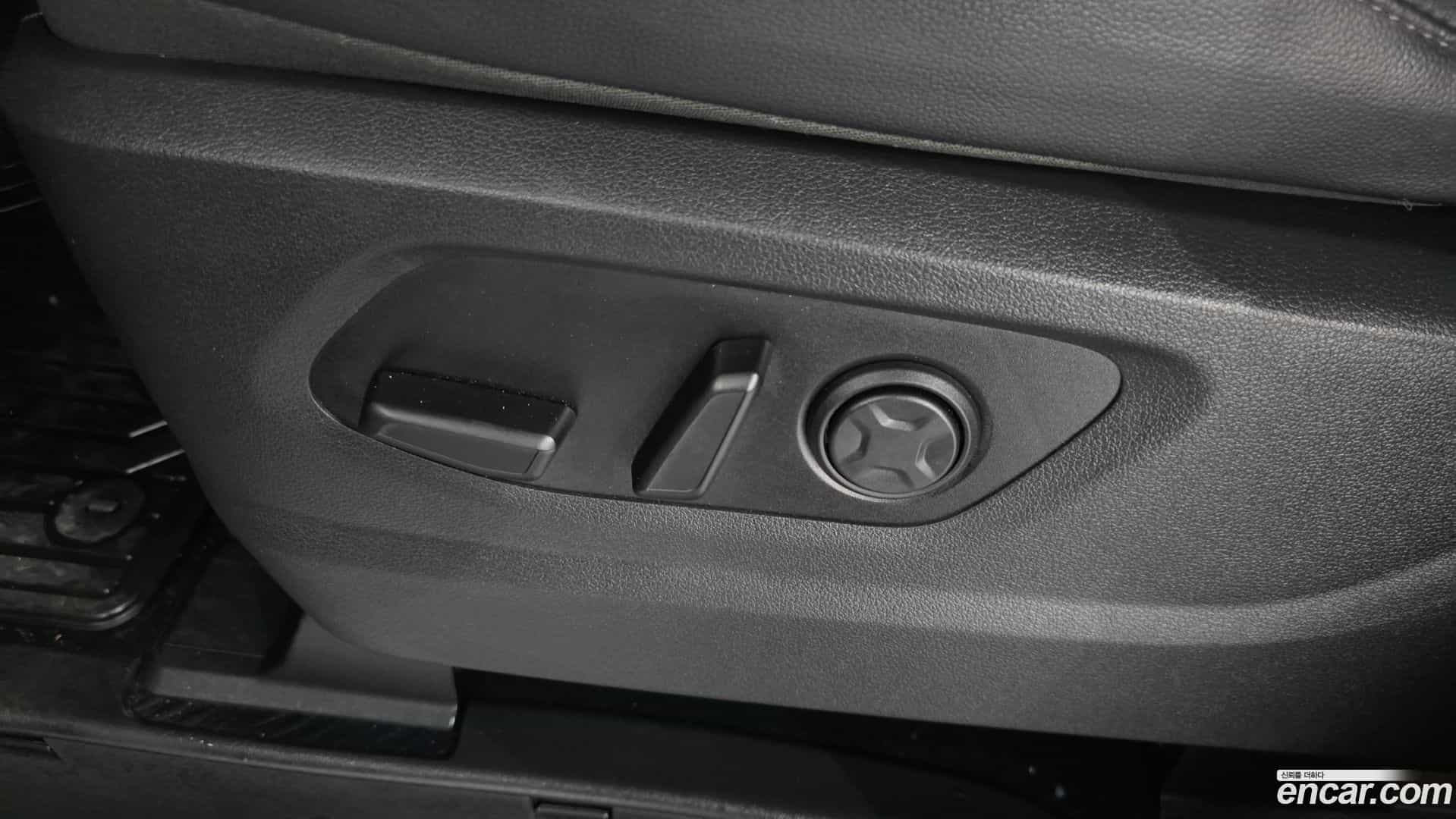 Staria Hyundai 2024.7-OPTION-040