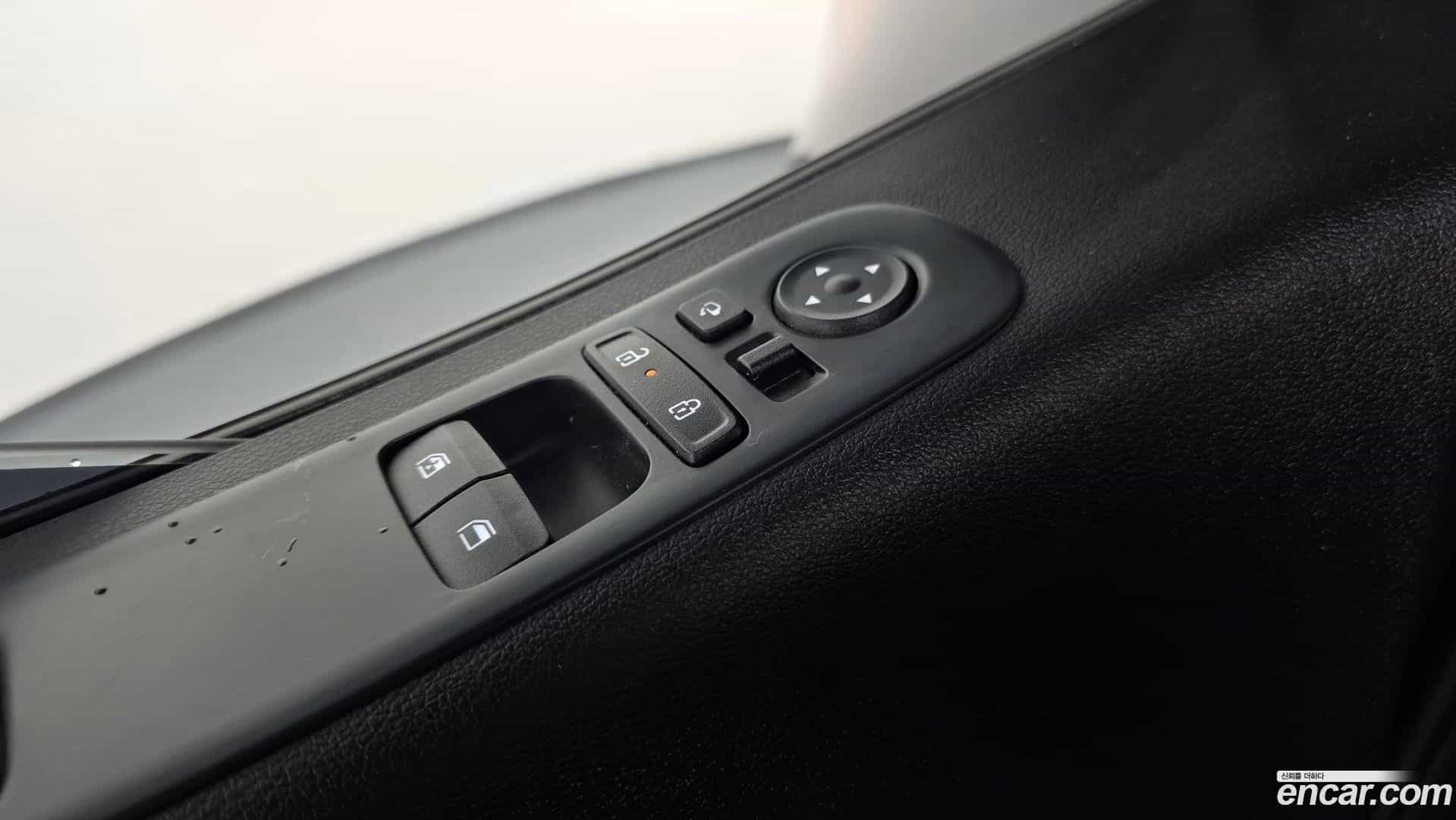 Staria Hyundai 2024.7-OPTION-042