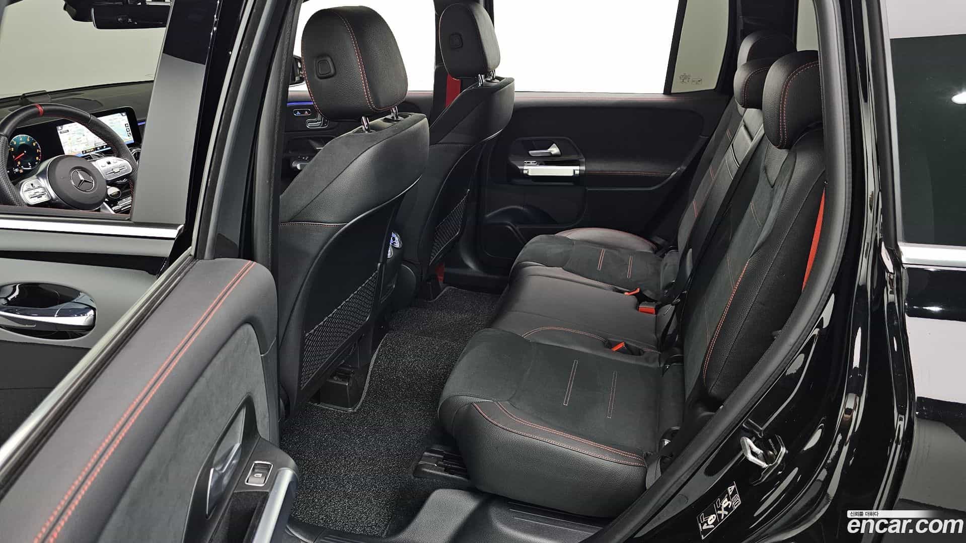 GLB-Class Mercedes-Benz 2022.5-OPTION-015