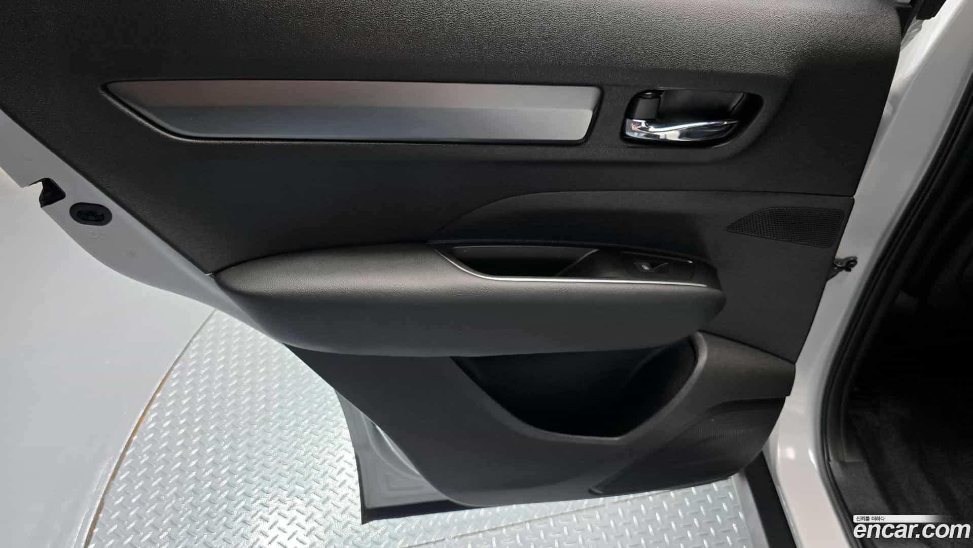 QM6 Renault Korea 2023.0-INNER-035