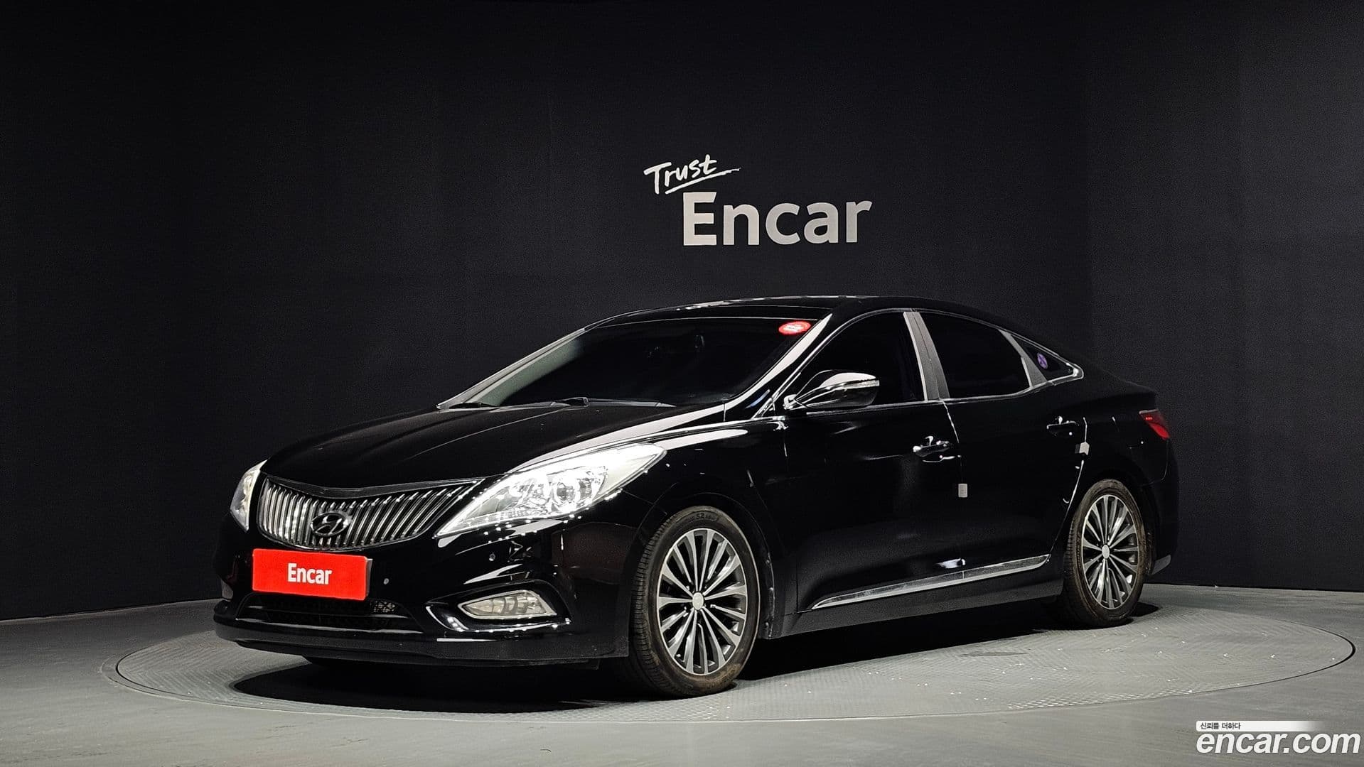 Main__Slider__Photo:Grandeur Hyundai 2013.0-0