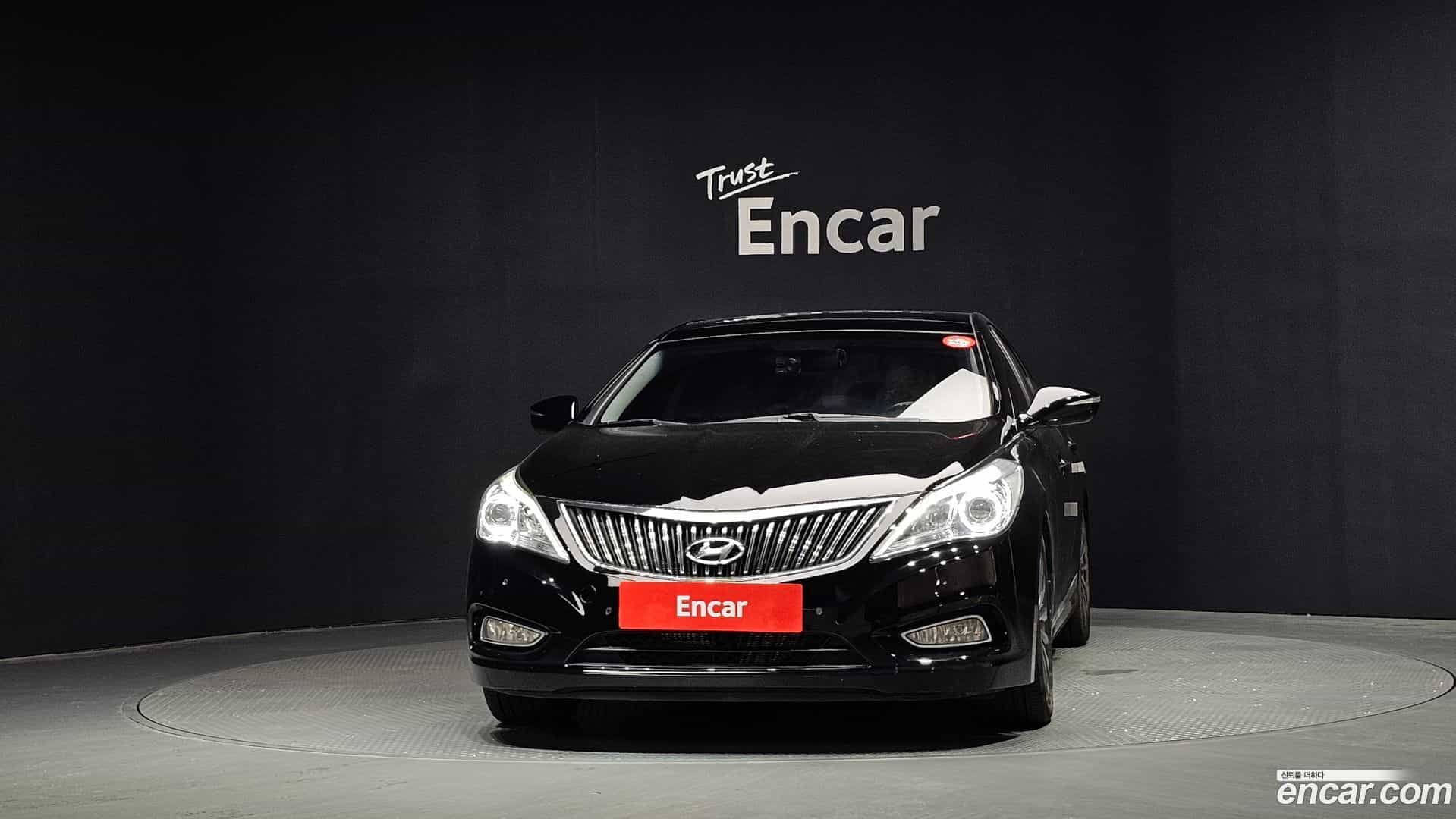 Grandeur Hyundai 2013.0-OUTER-003
