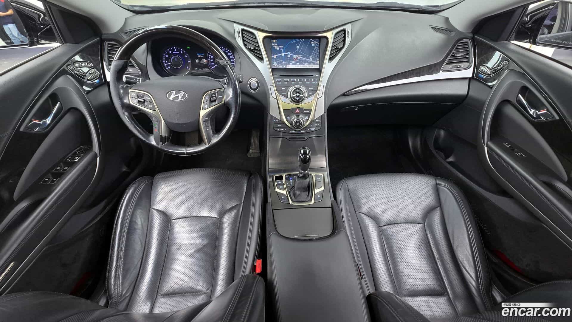 Grandeur Hyundai 2013.0-INNER-007