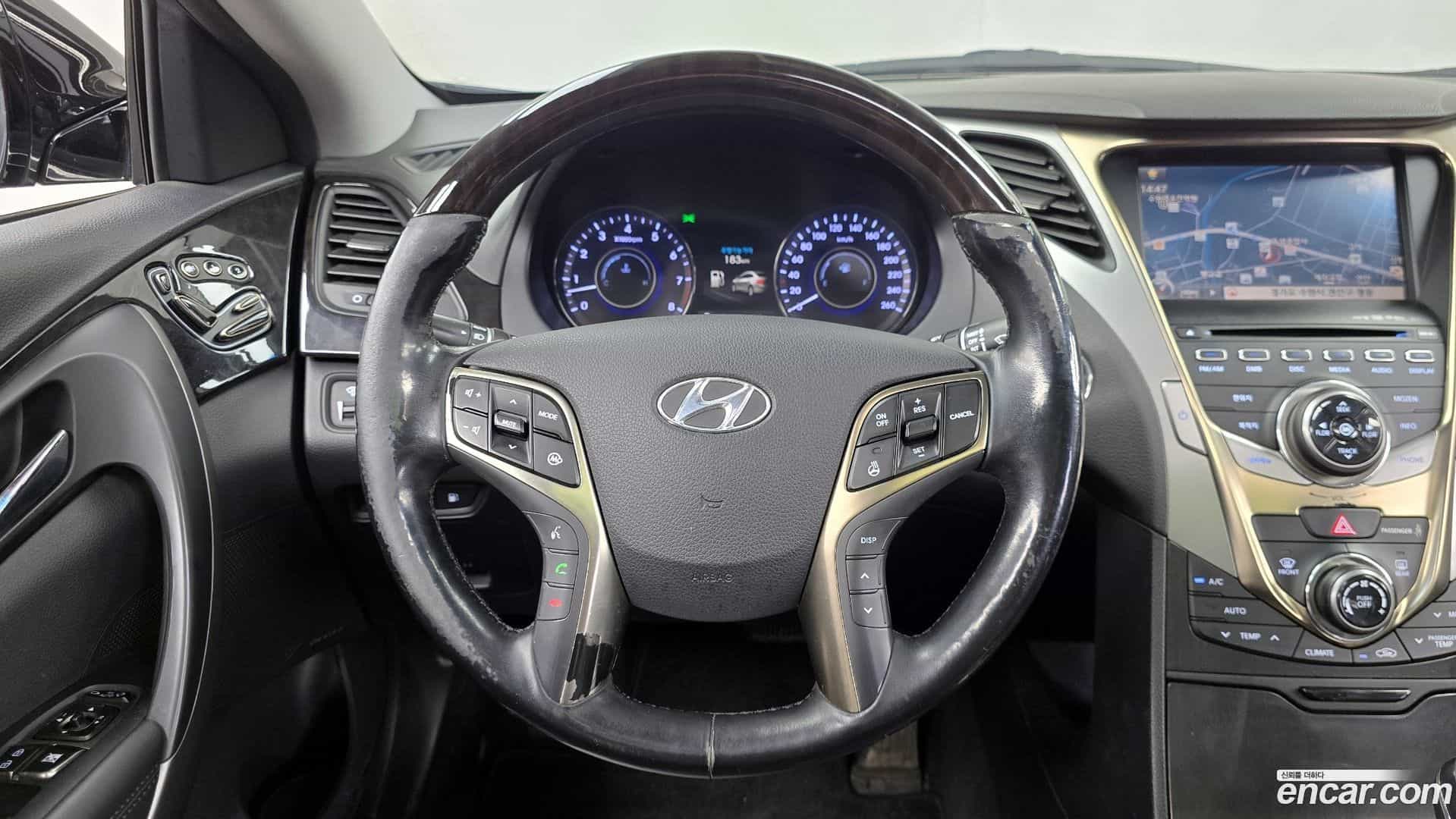 Grandeur Hyundai 2013.0-OPTION-016