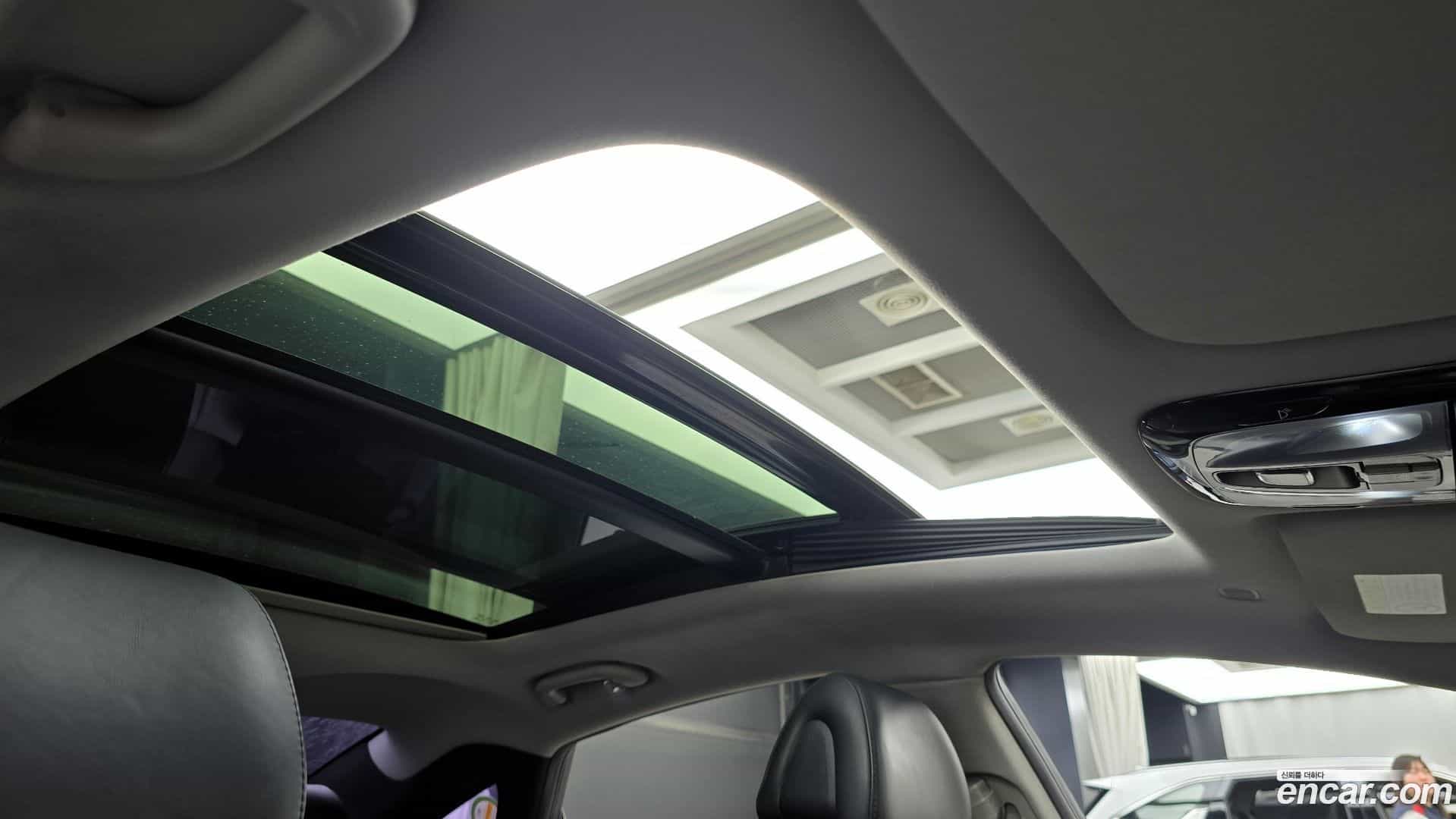 Grandeur Hyundai 2013.0-OPTION-020