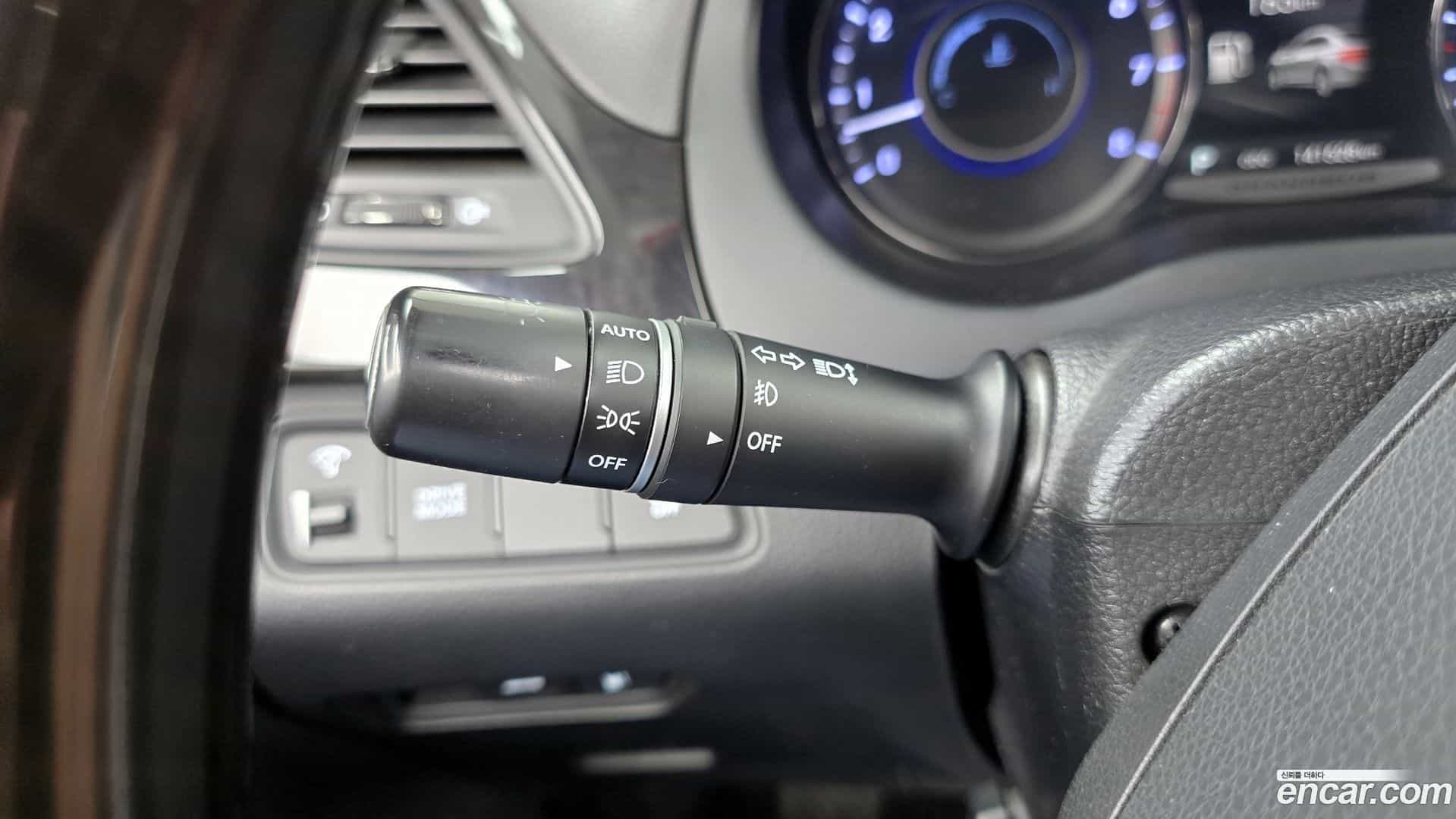 Grandeur Hyundai 2013.0-OPTION-042