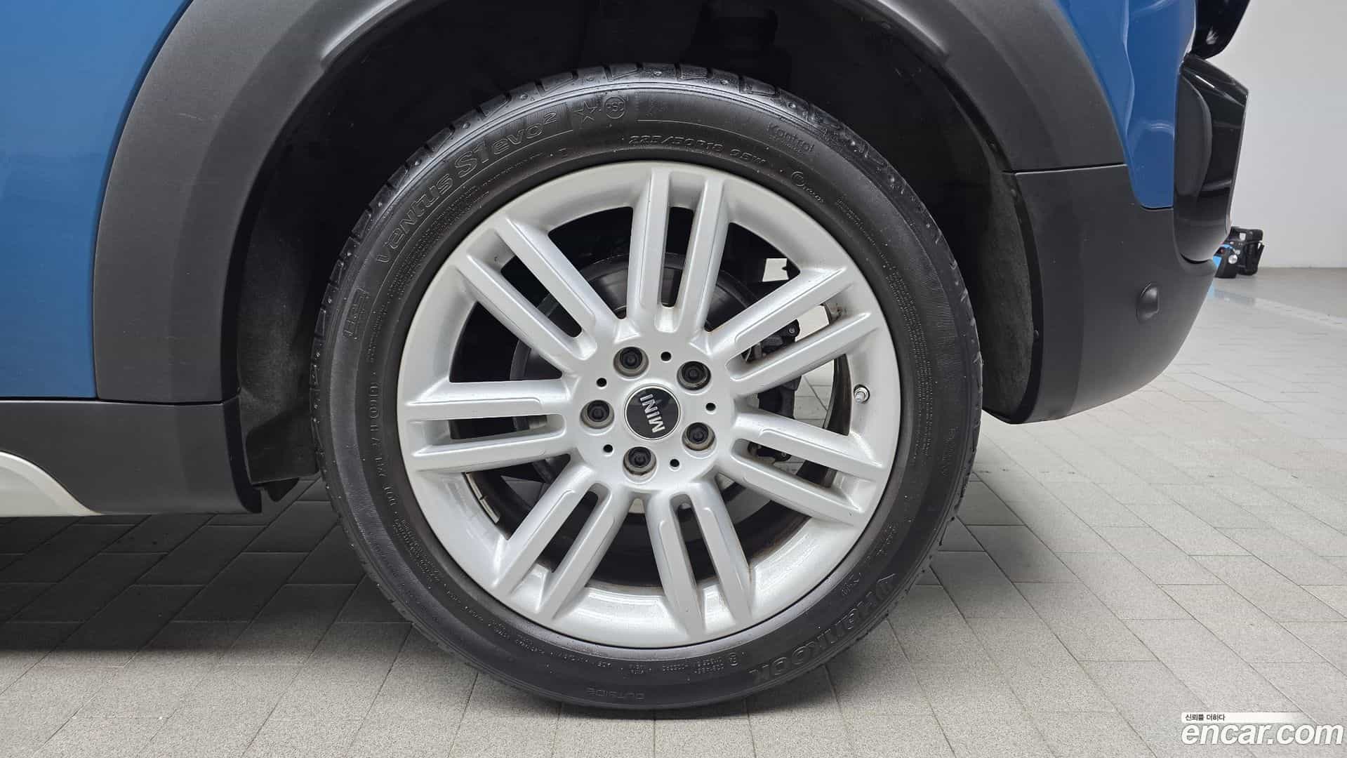 Countryman Mini 2019.8-OUTER-031