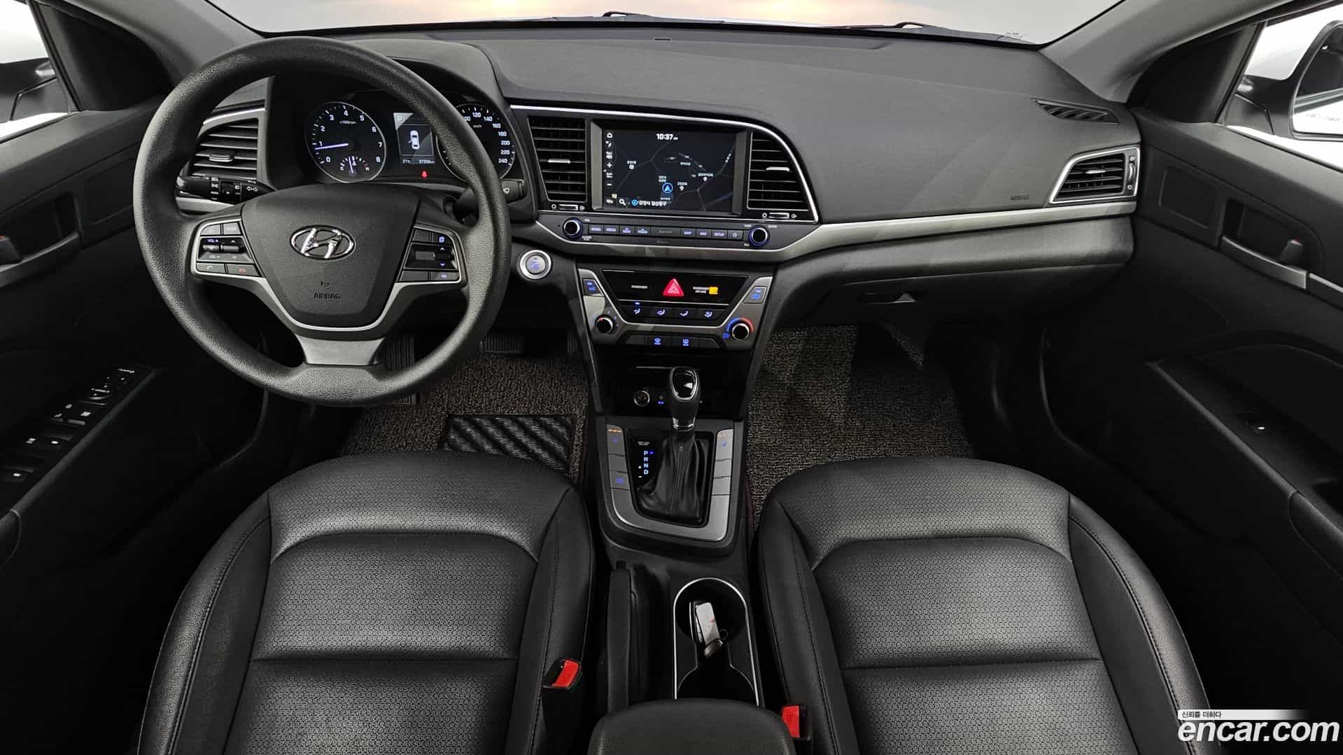 AVANTE Hyundai 2018.5-INNER-007