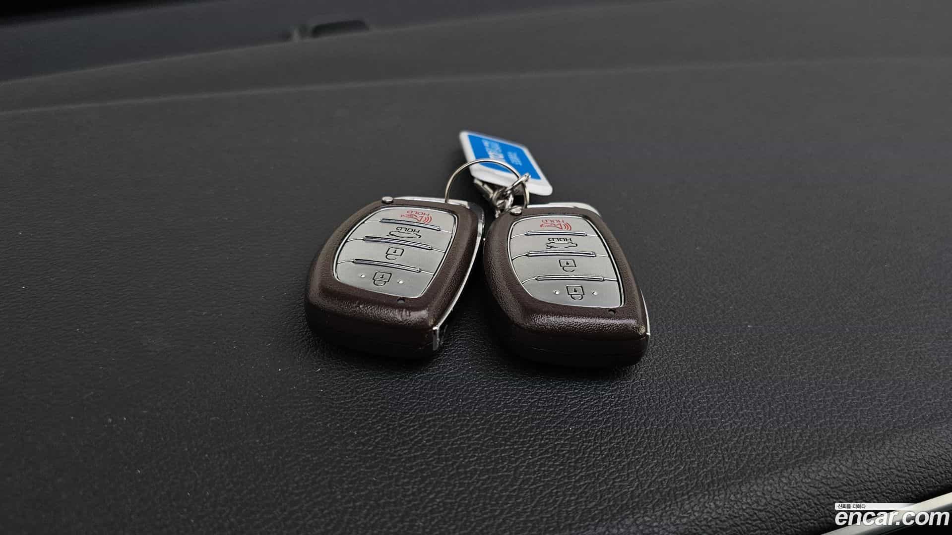 AVANTE Hyundai 2018.5-OPTION-023