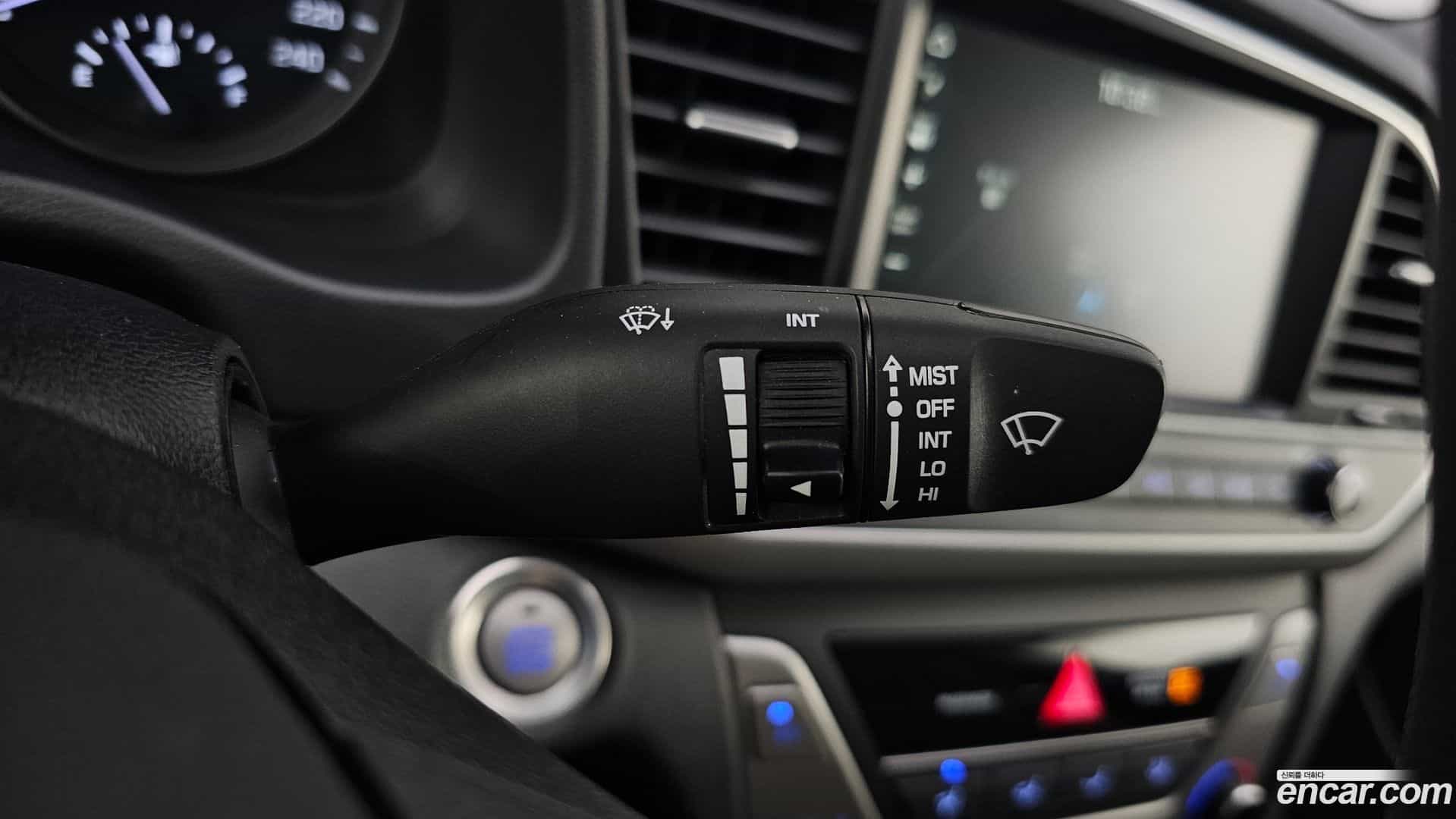 AVANTE Hyundai 2018.5-OPTION-042