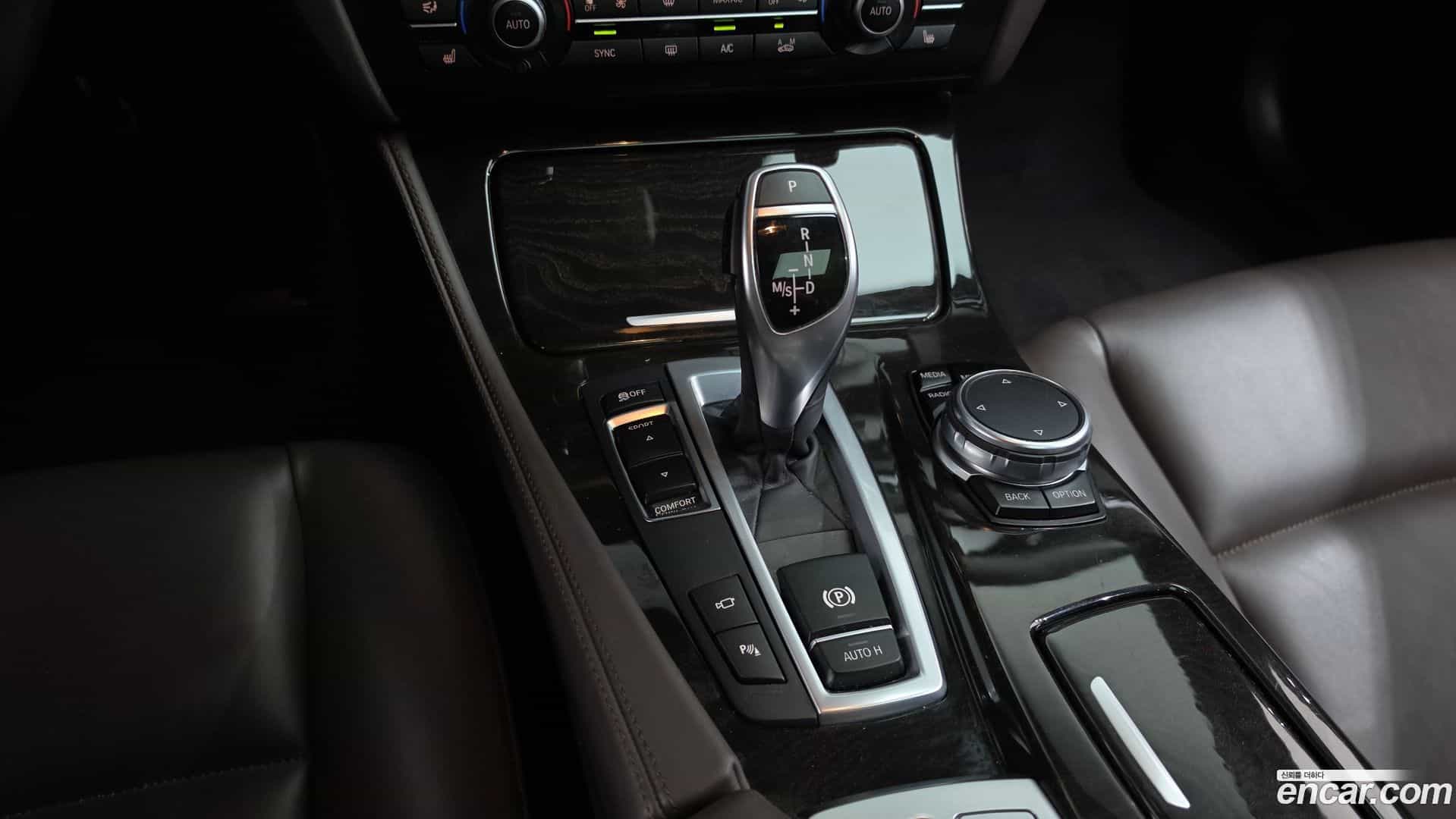 5-Series BMW 2016.9-INNER-009