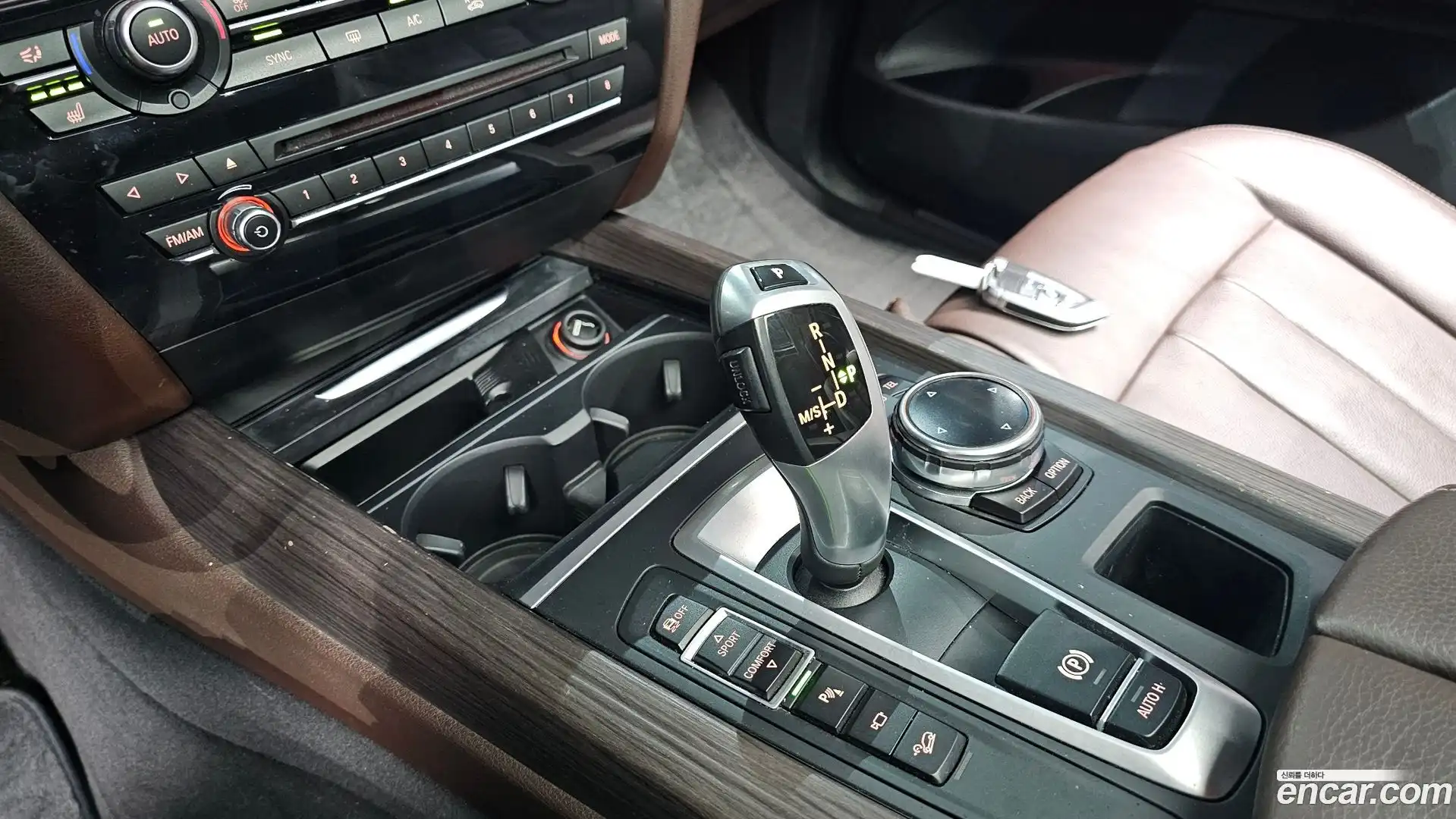 X5 BMW 2014.0-INNER-009