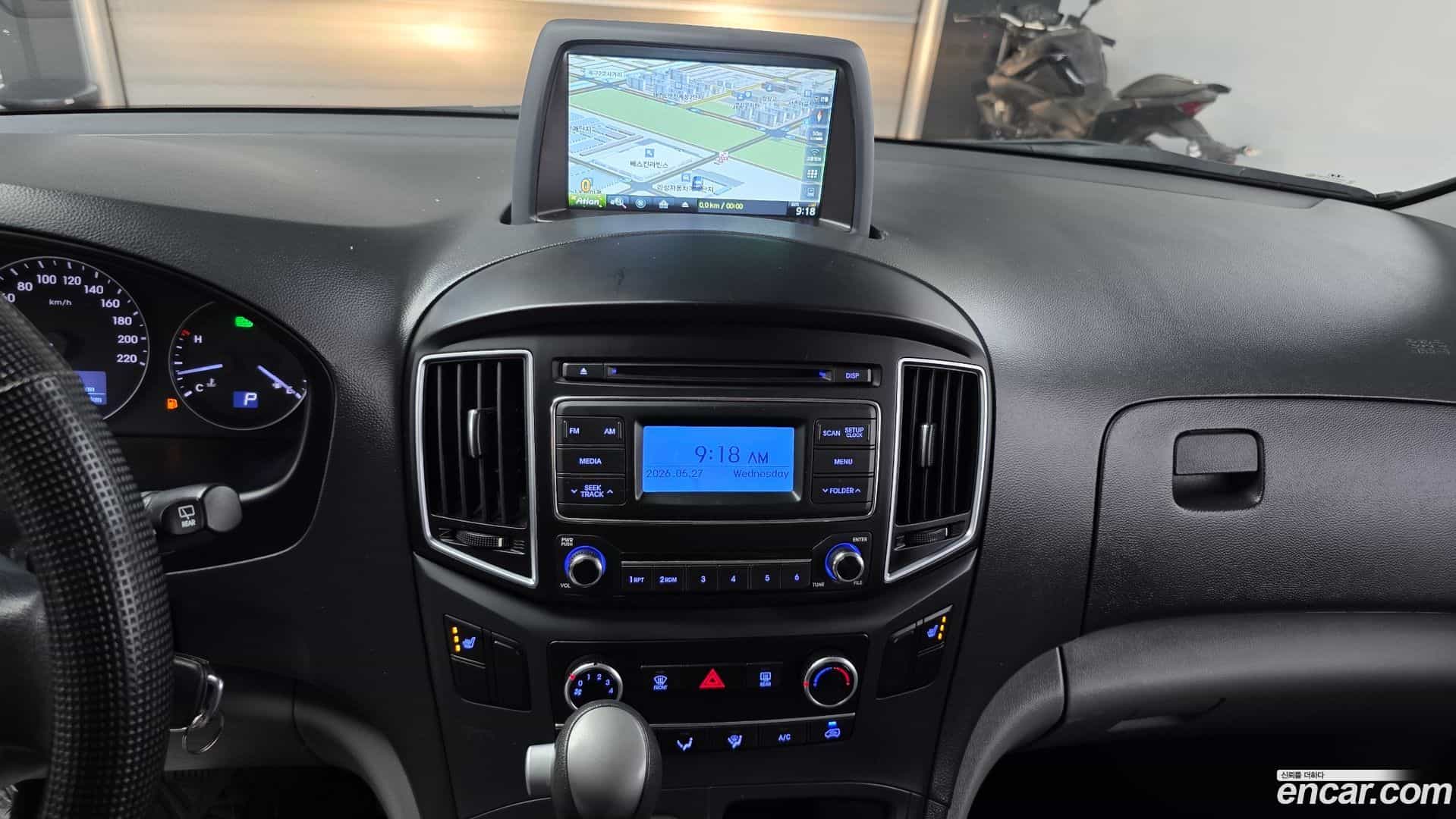 Starex Hyundai 2018.3-OPTION-023