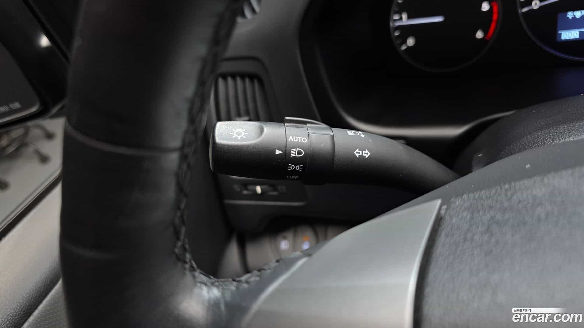 Starex Hyundai 2021.3-OPTION-020
