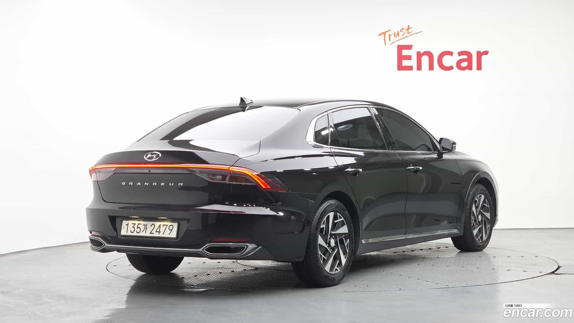 Grandeur Hyundai 2022.4-OUTER-002