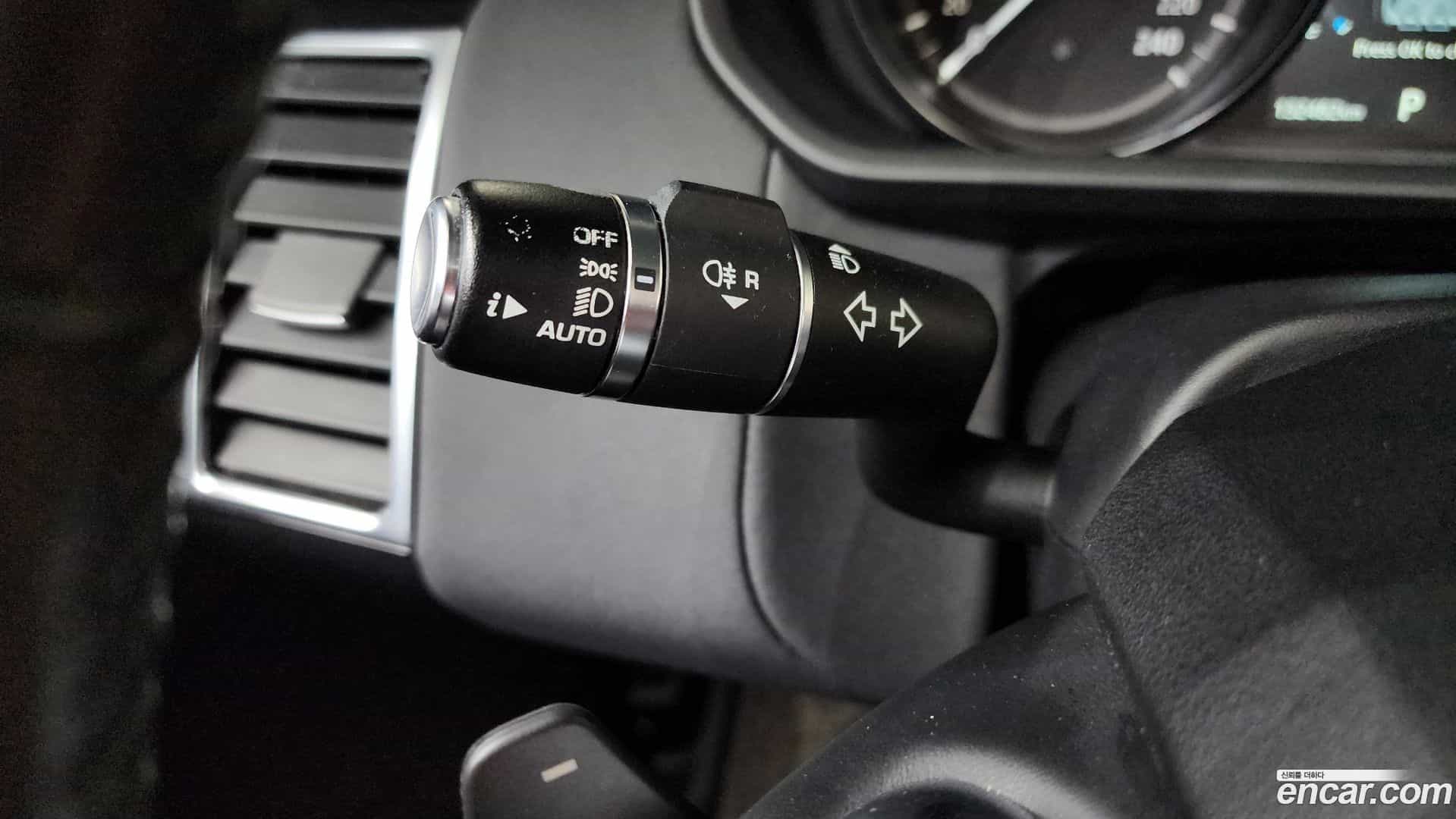 Discovery Land Rover 2018.7-OPTION-041