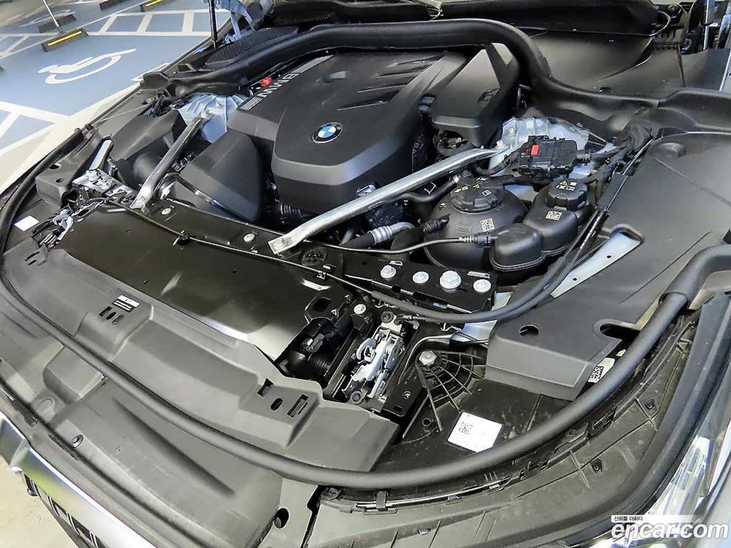 5-Series BMW 2025.5-OPTION-023