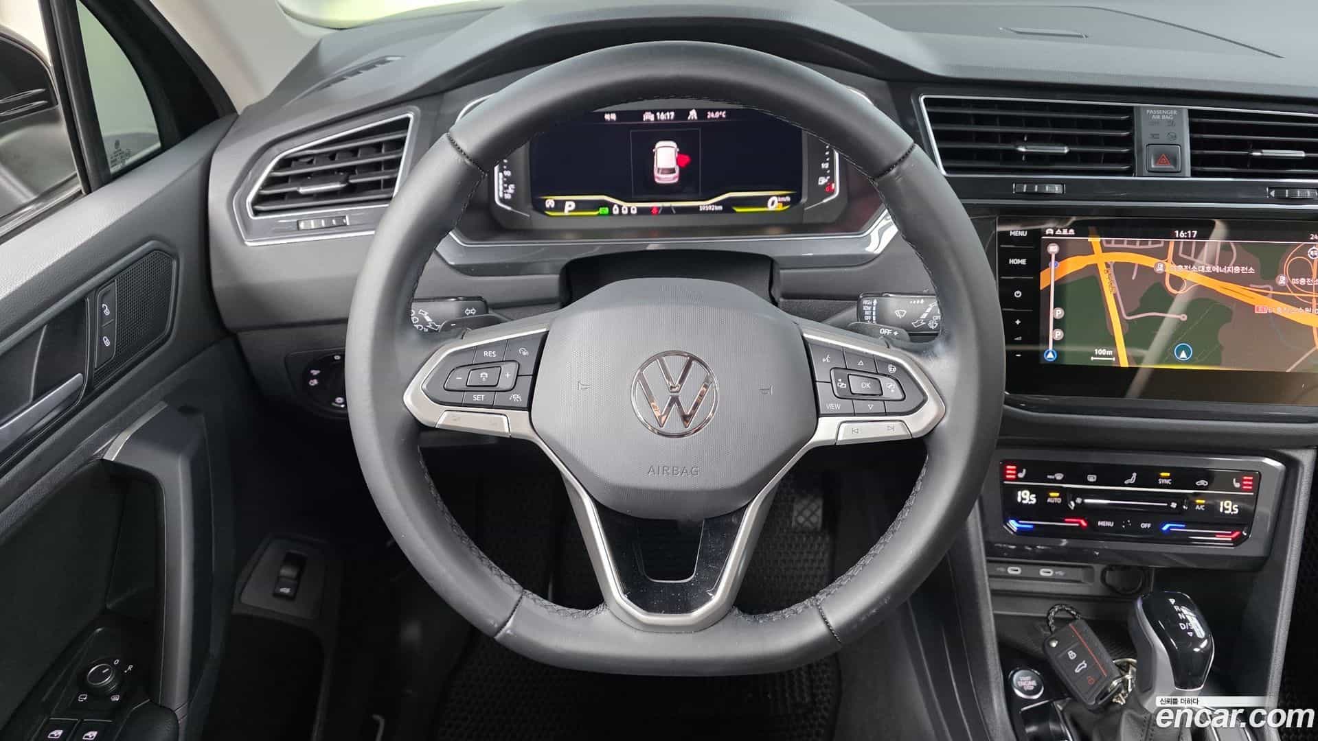Tiguan Volkswagen 2023.6-OPTION-018