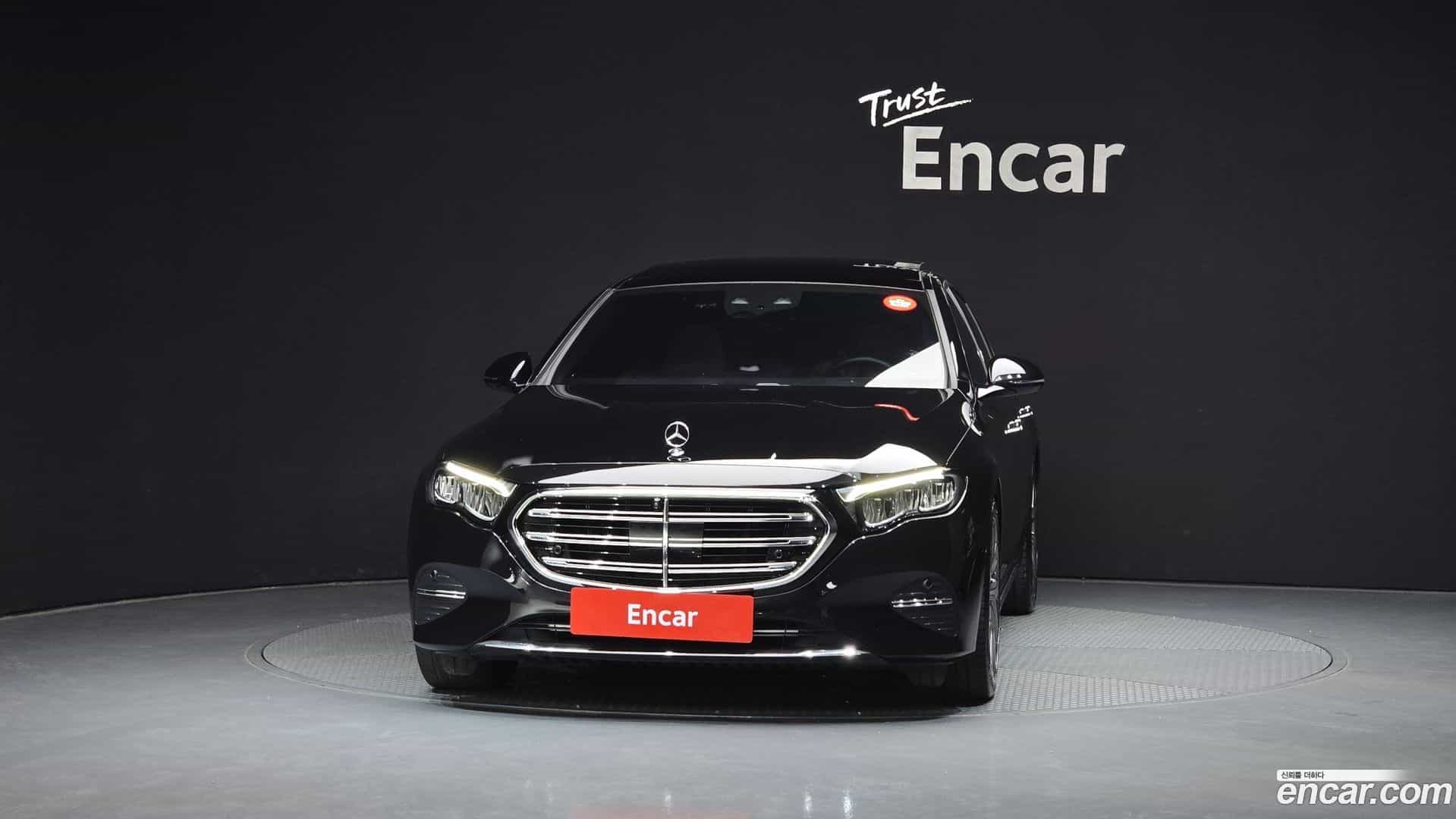 E-Class Mercedes-Benz 2024.8-OUTER-003