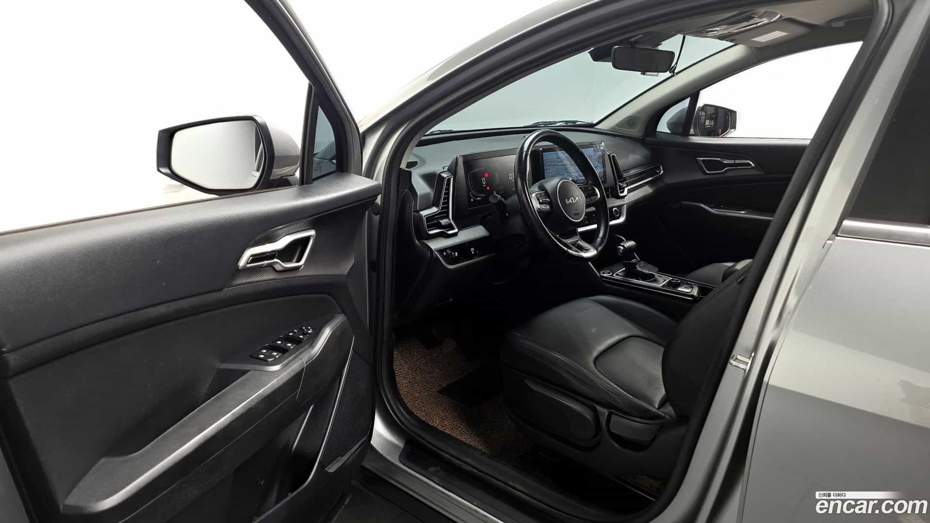 Sportage Kia 2022.2-INNER-010