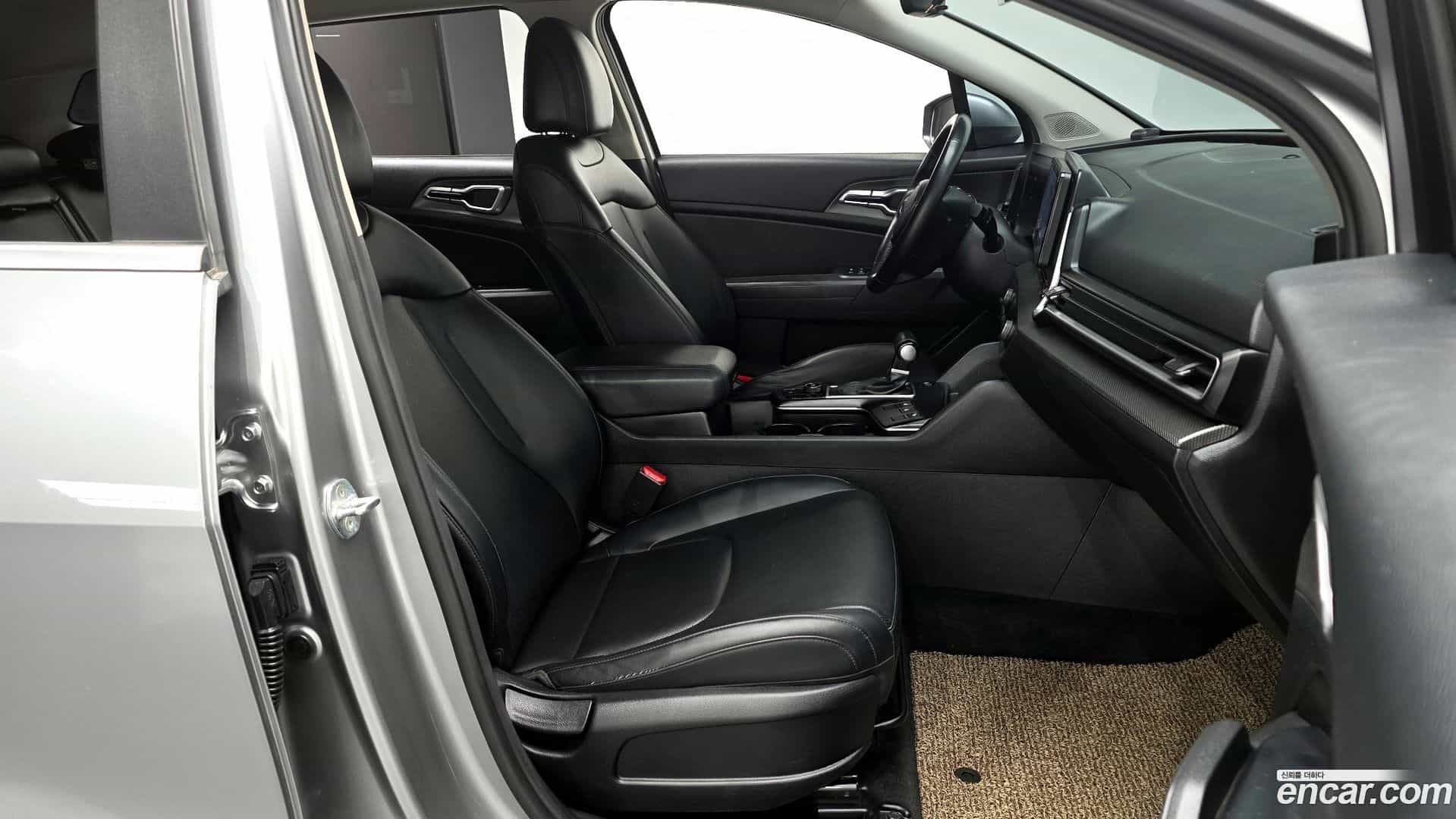 Sportage Kia 2022.2-INNER-036