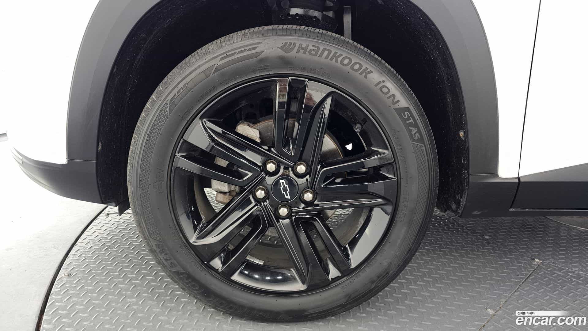 Trax Chevrolet 2023.6-OUTER-005