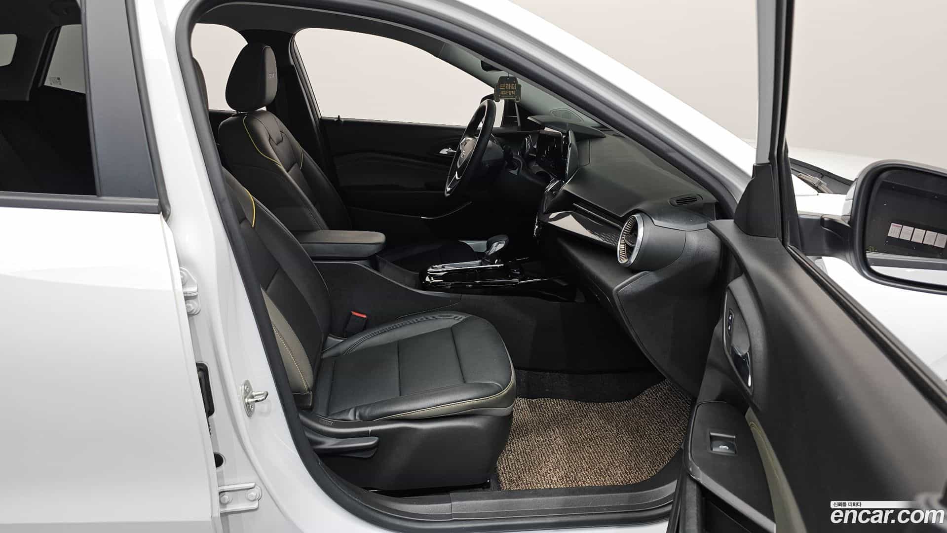 Trax Chevrolet 2023.6-INNER-036