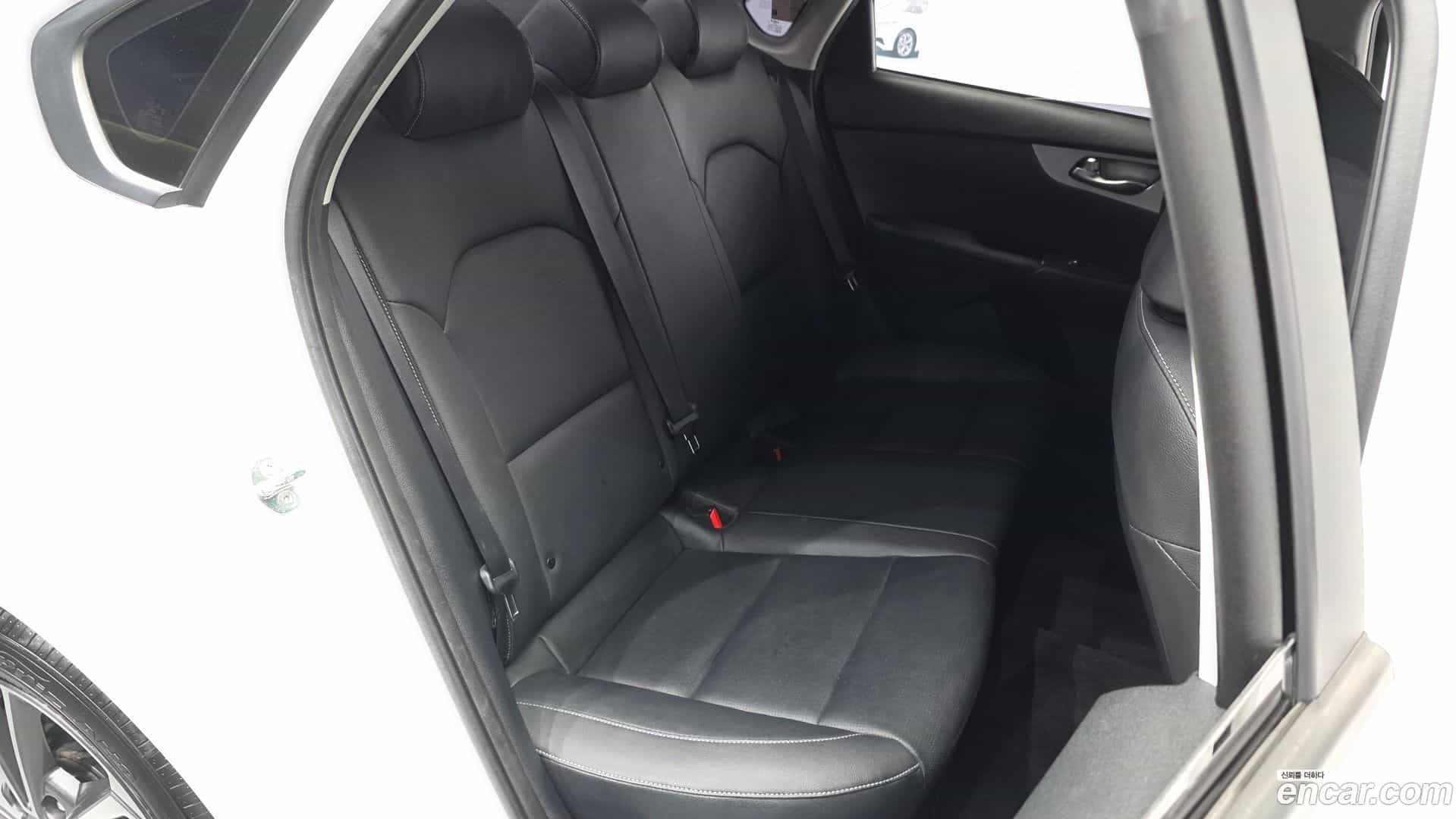 K3 Kia 2021.6-OPTION-015