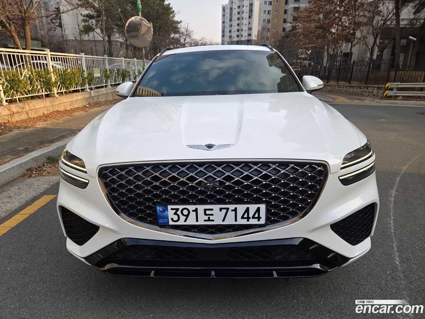 GV70 Genesis 2022.1-OUTER-001