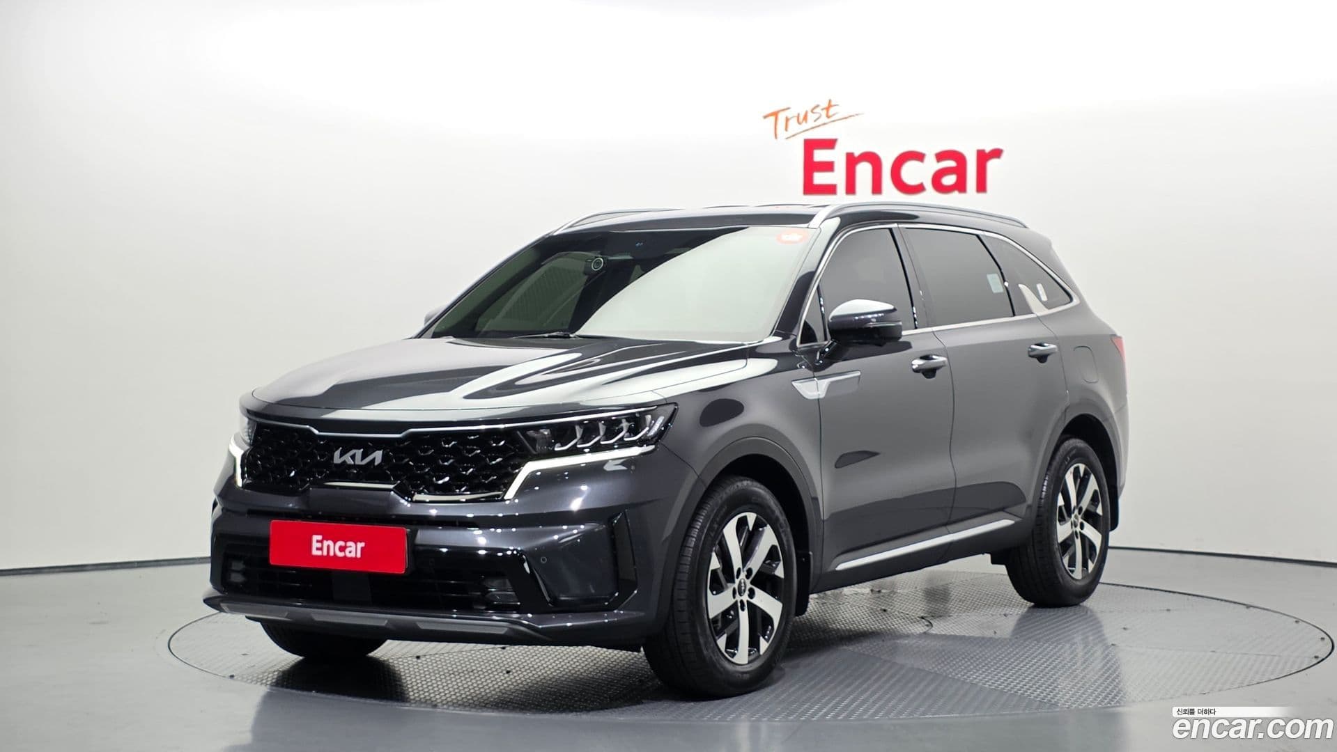 Main__Slider__Photo:Sorento Kia 2022.9-0