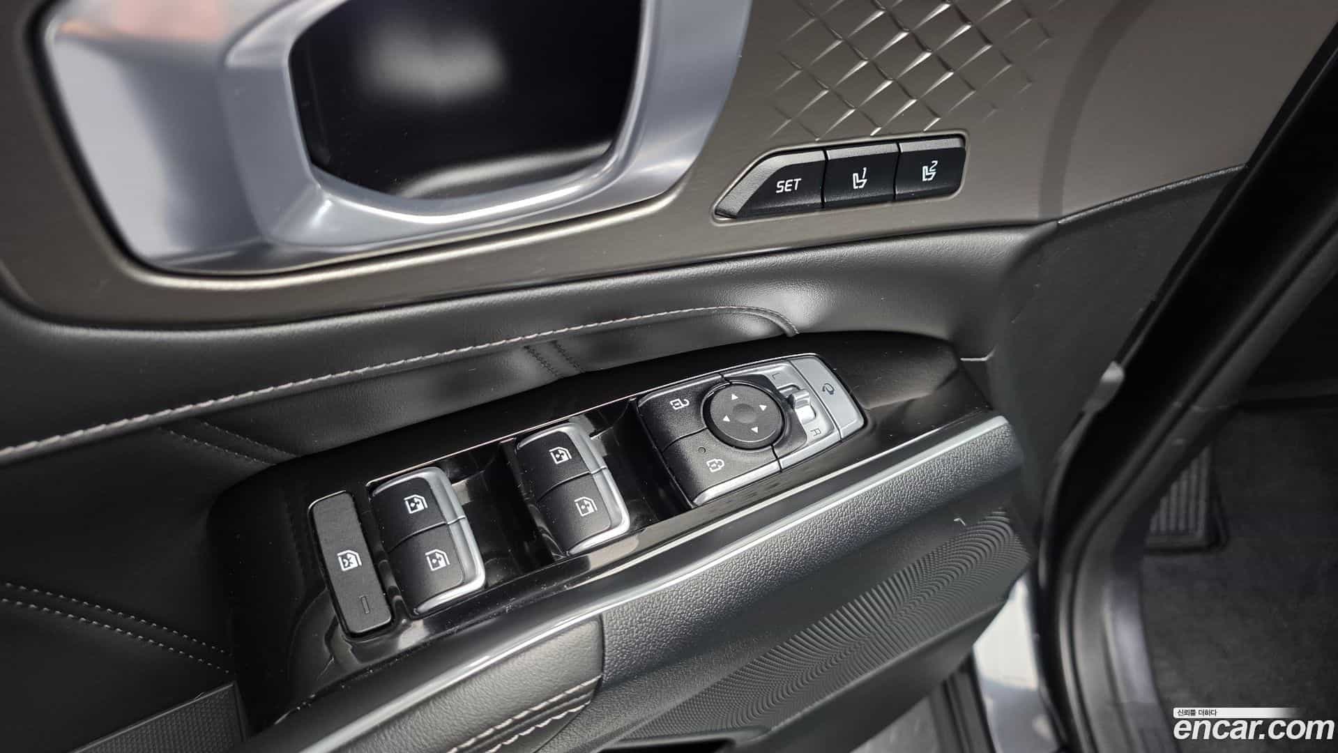 Sorento Kia 2022.9-OPTION-044