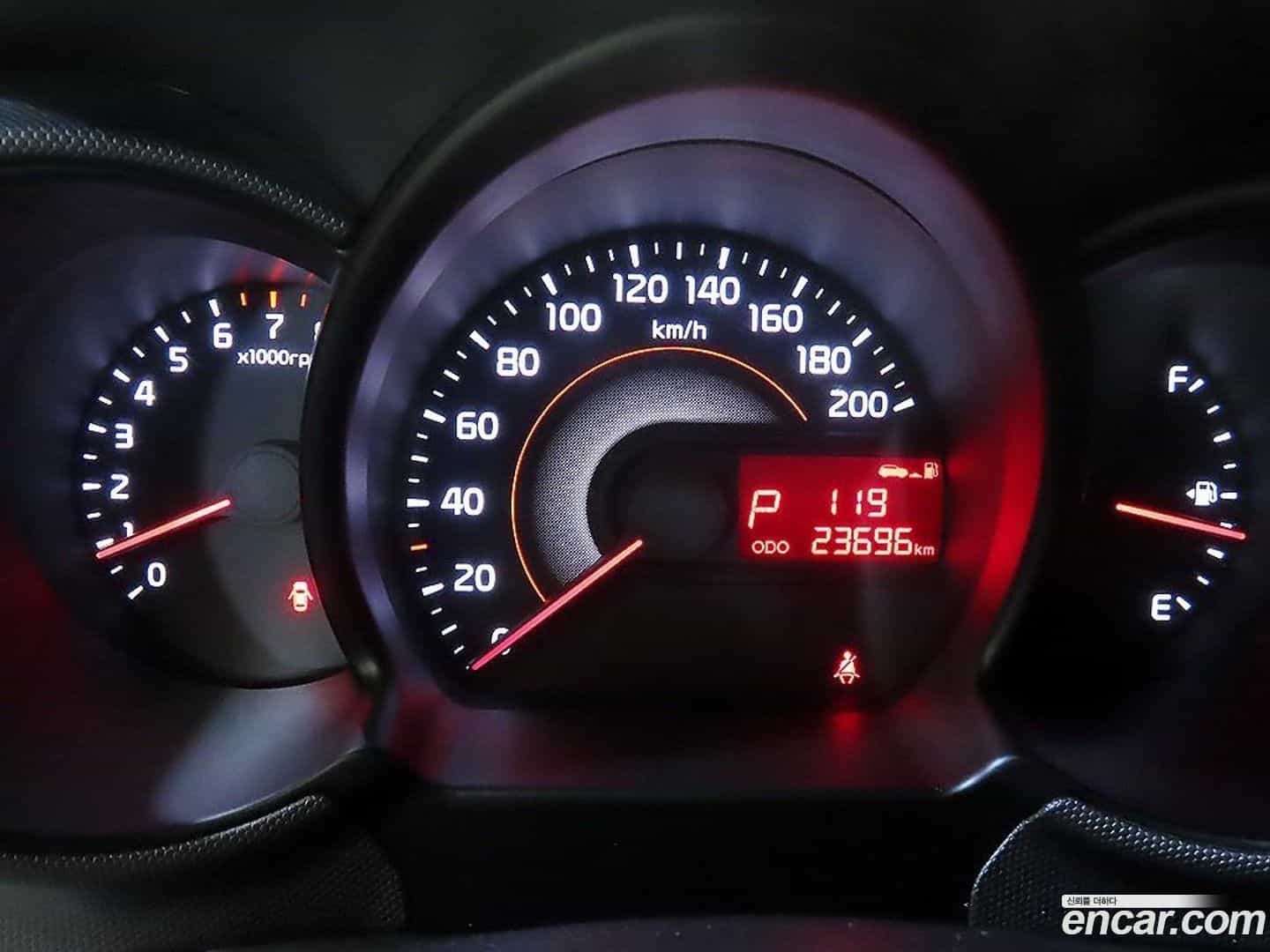 RAY Kia 2018.9-INNER-009