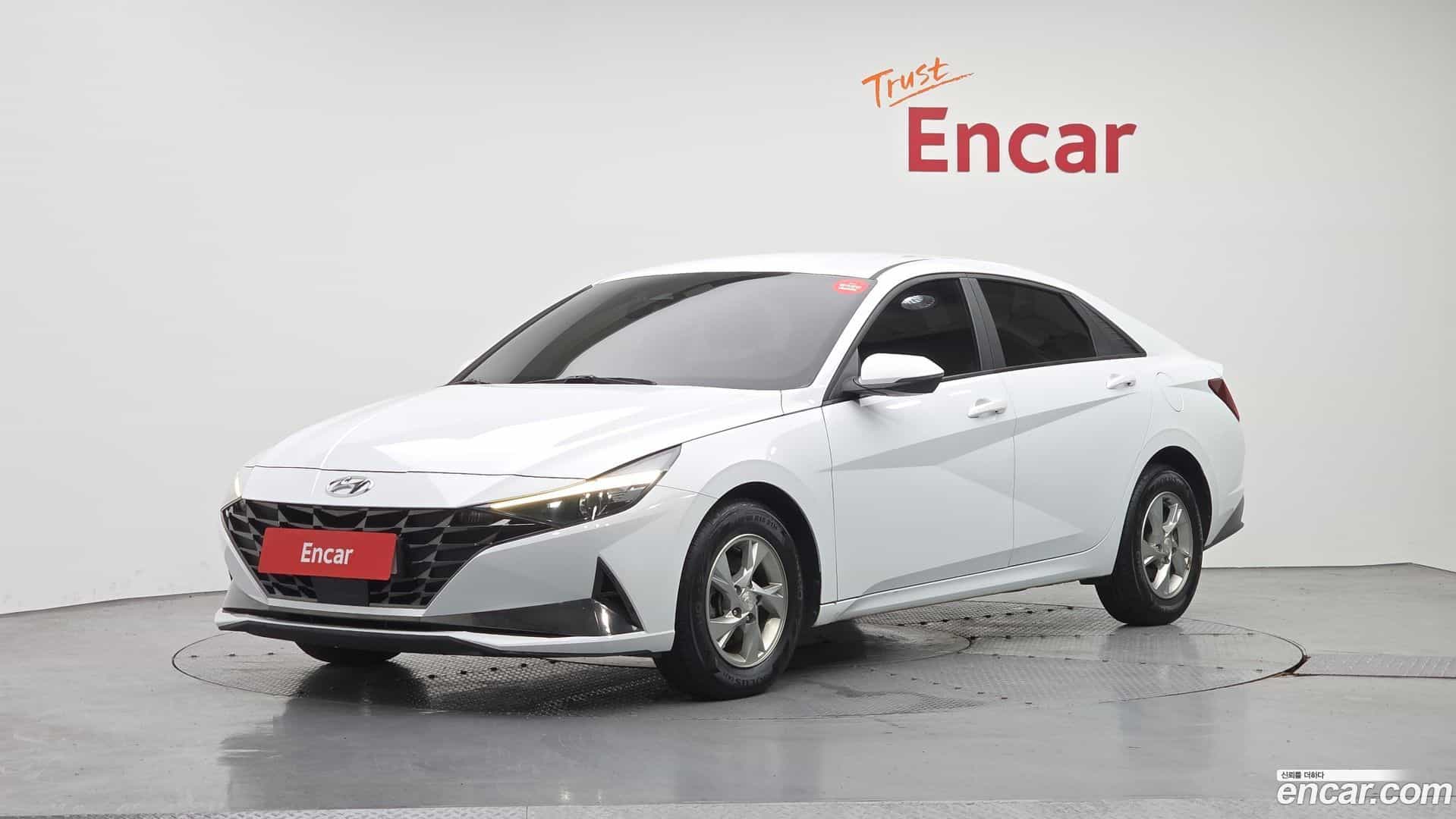 AVANTE Hyundai 2022.4-OUTER-001