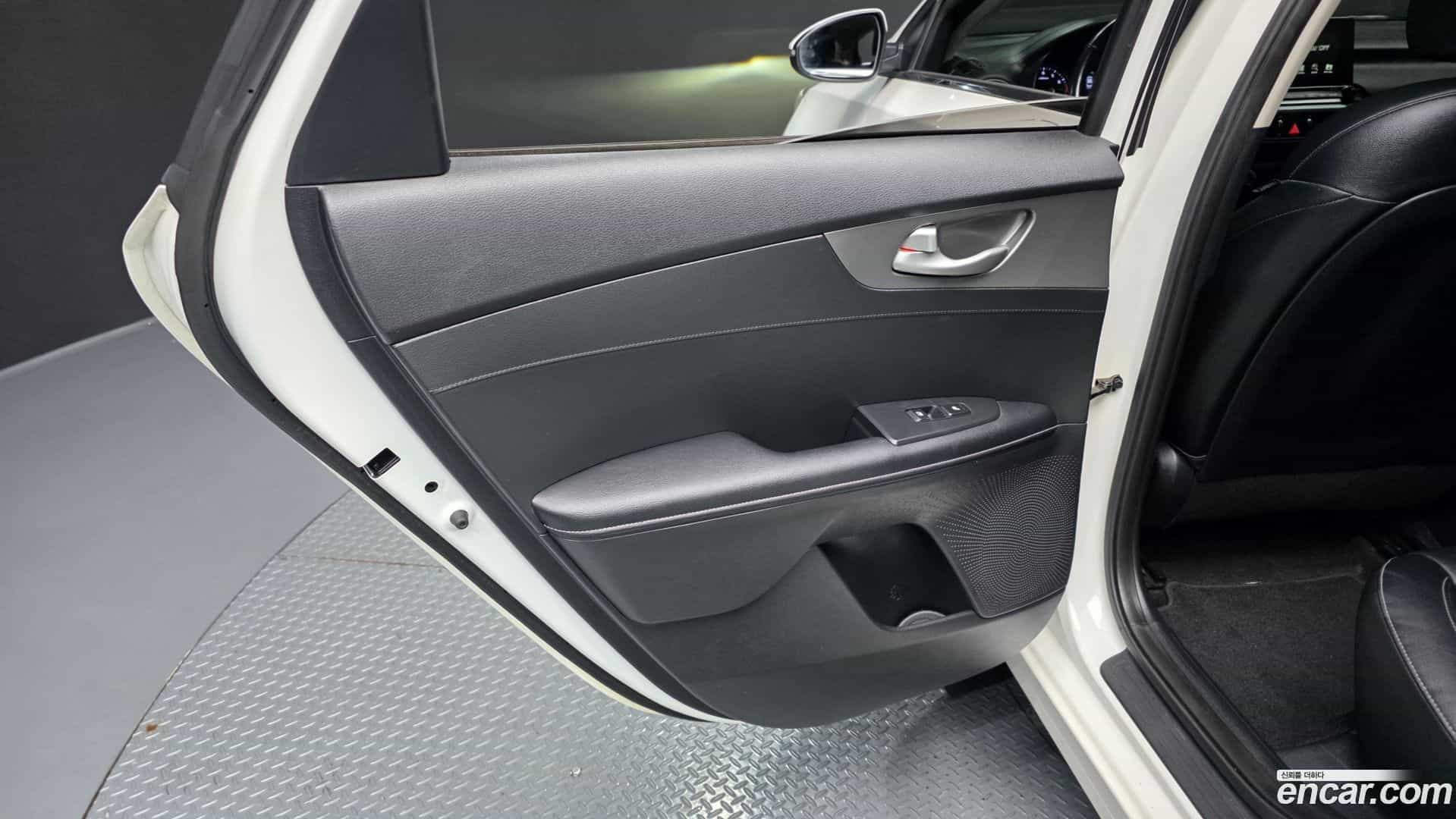 K3 Kia 2018.5-INNER-035