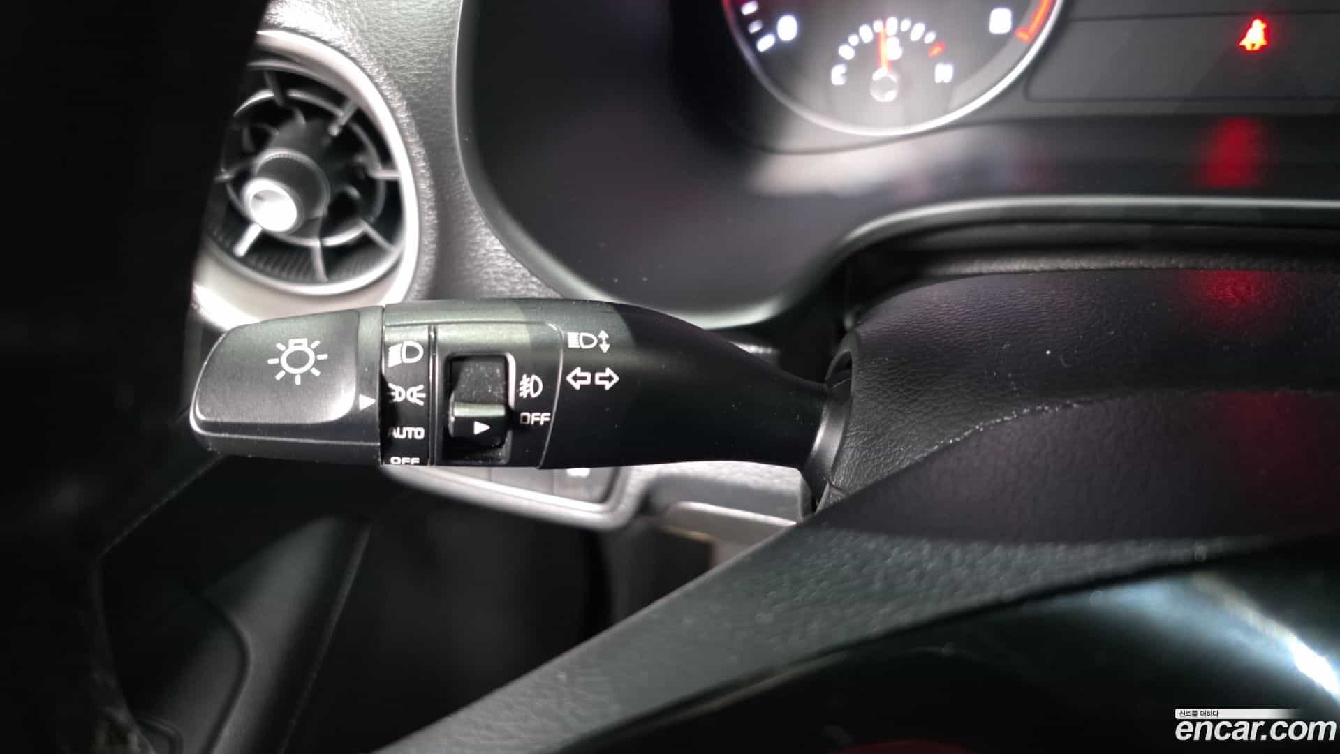 K3 Kia 2018.5-OPTION-044