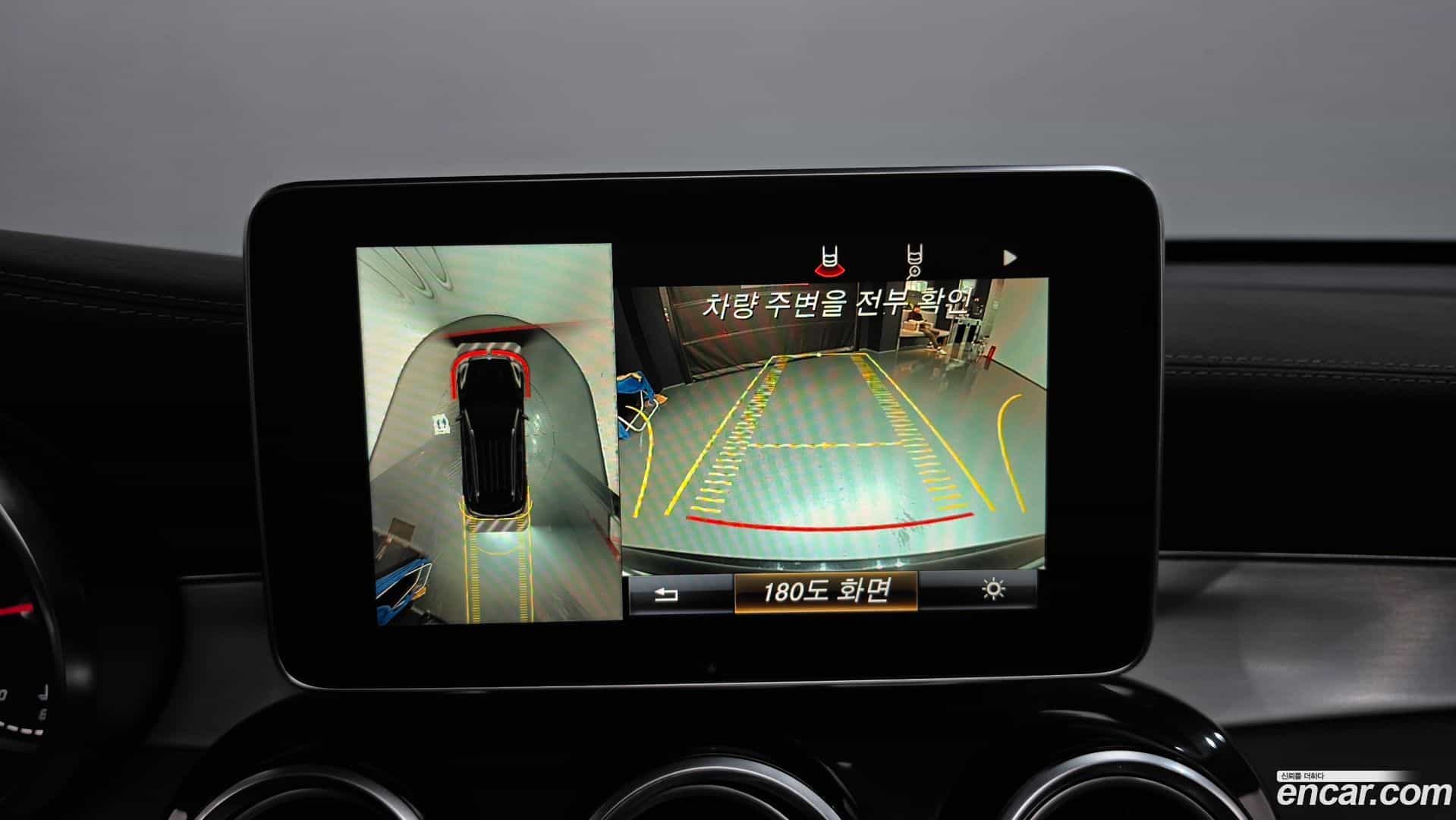 GLC-Class Mercedes-Benz 2019.10-OPTION-018