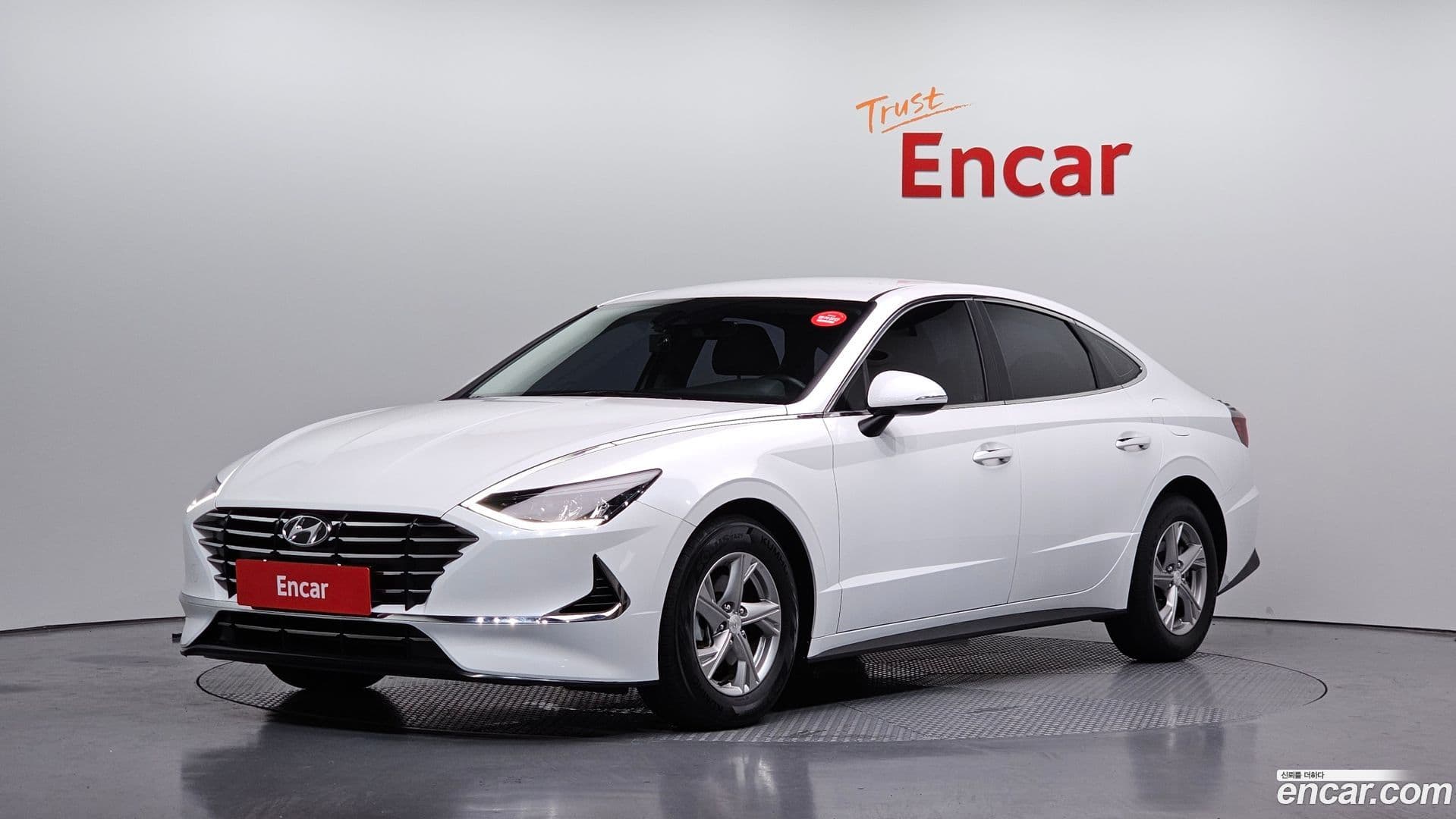Main__Slider__Photo:Sonata Hyundai 2019.10-0
