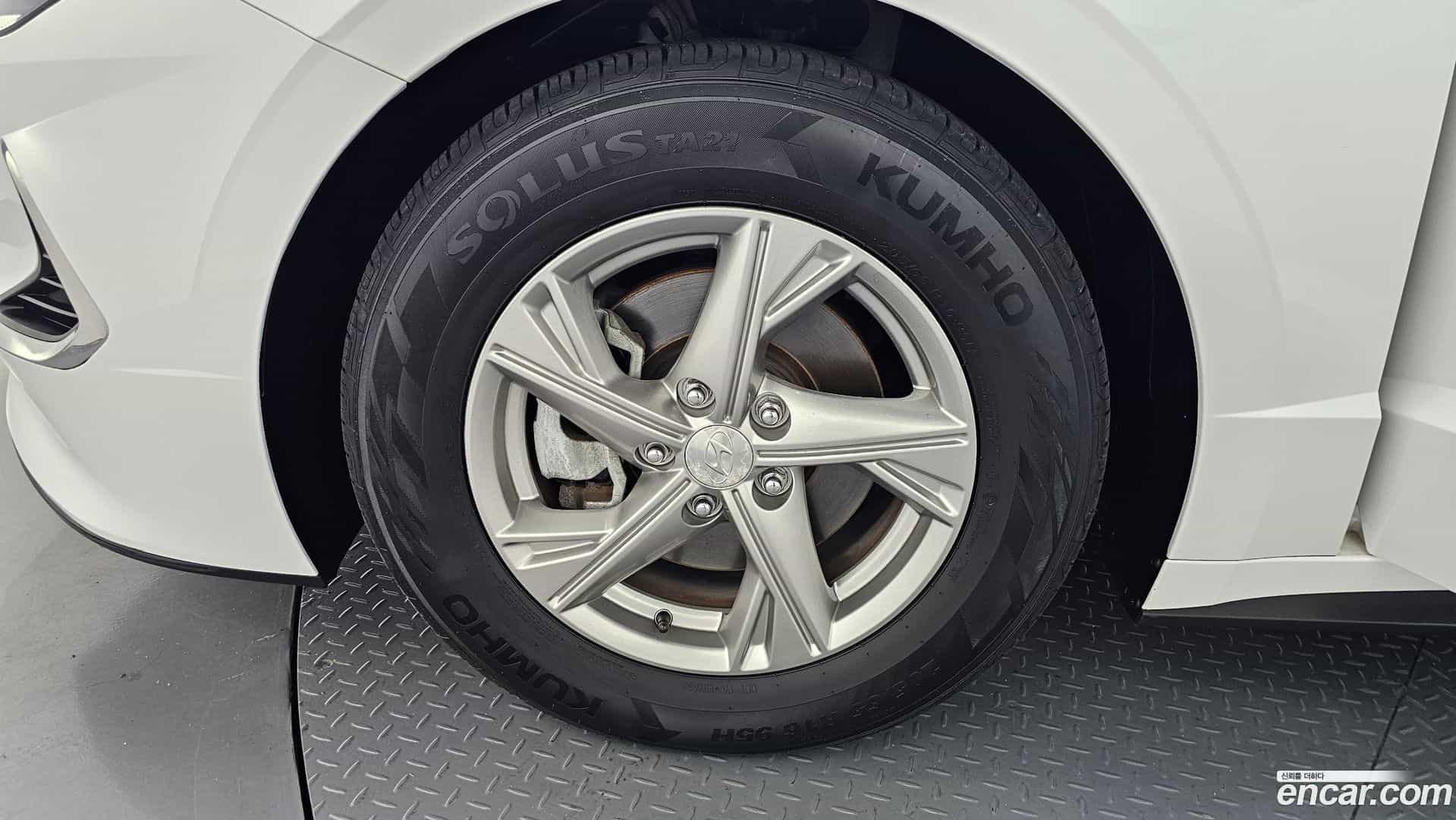 Sonata Hyundai 2019.10-OUTER-005