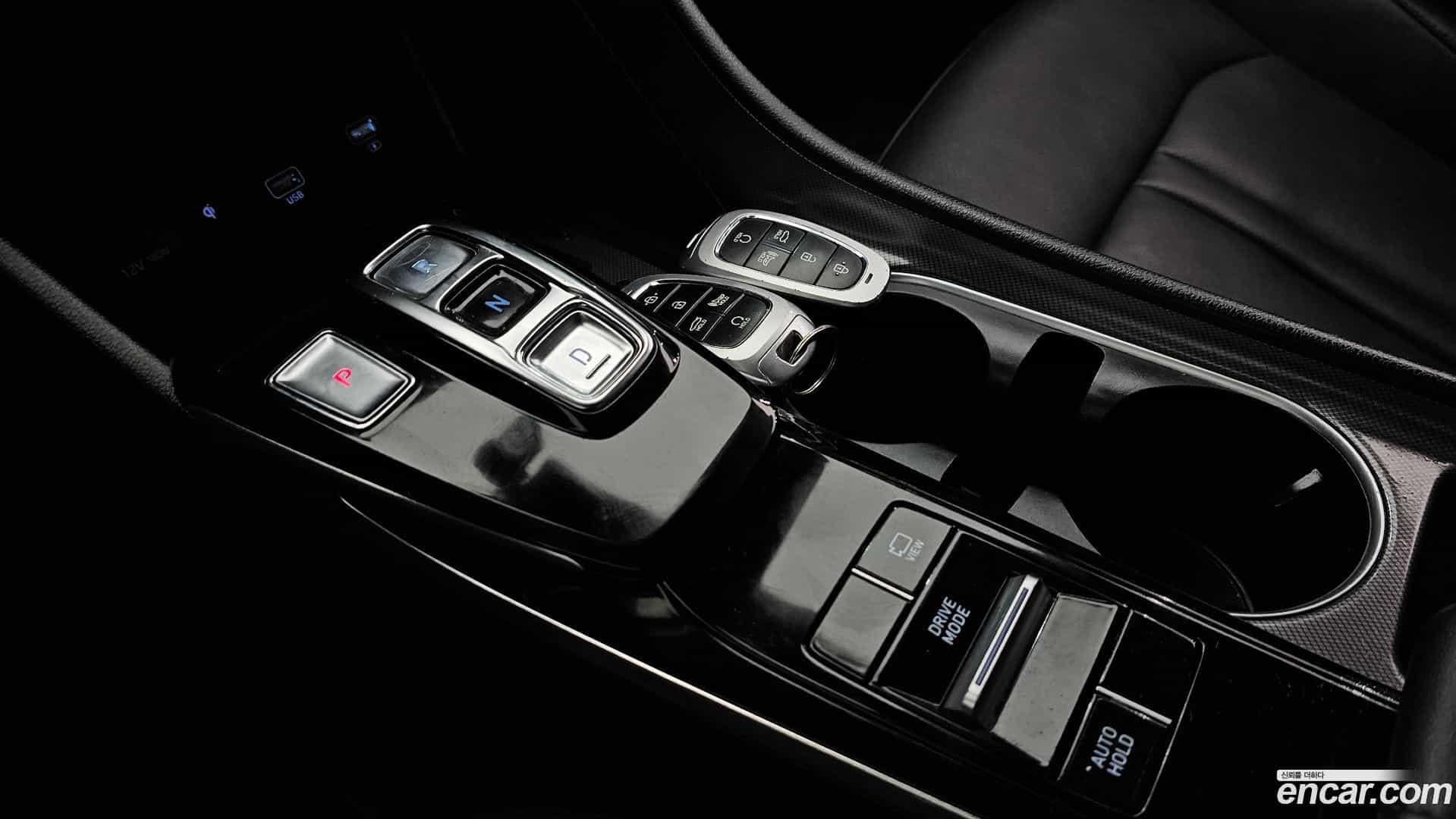 Sonata Hyundai 2019.10-INNER-009